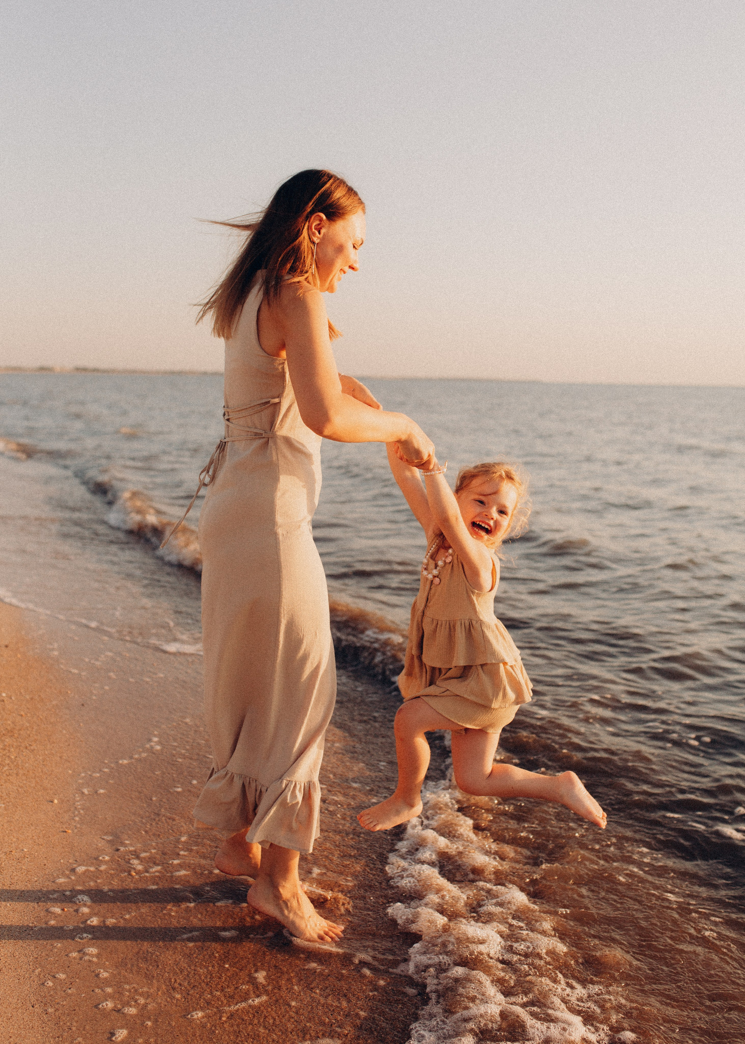 Даша и Алиса. Фотограф в Приморско-Ахтарске Марьяна Чопко