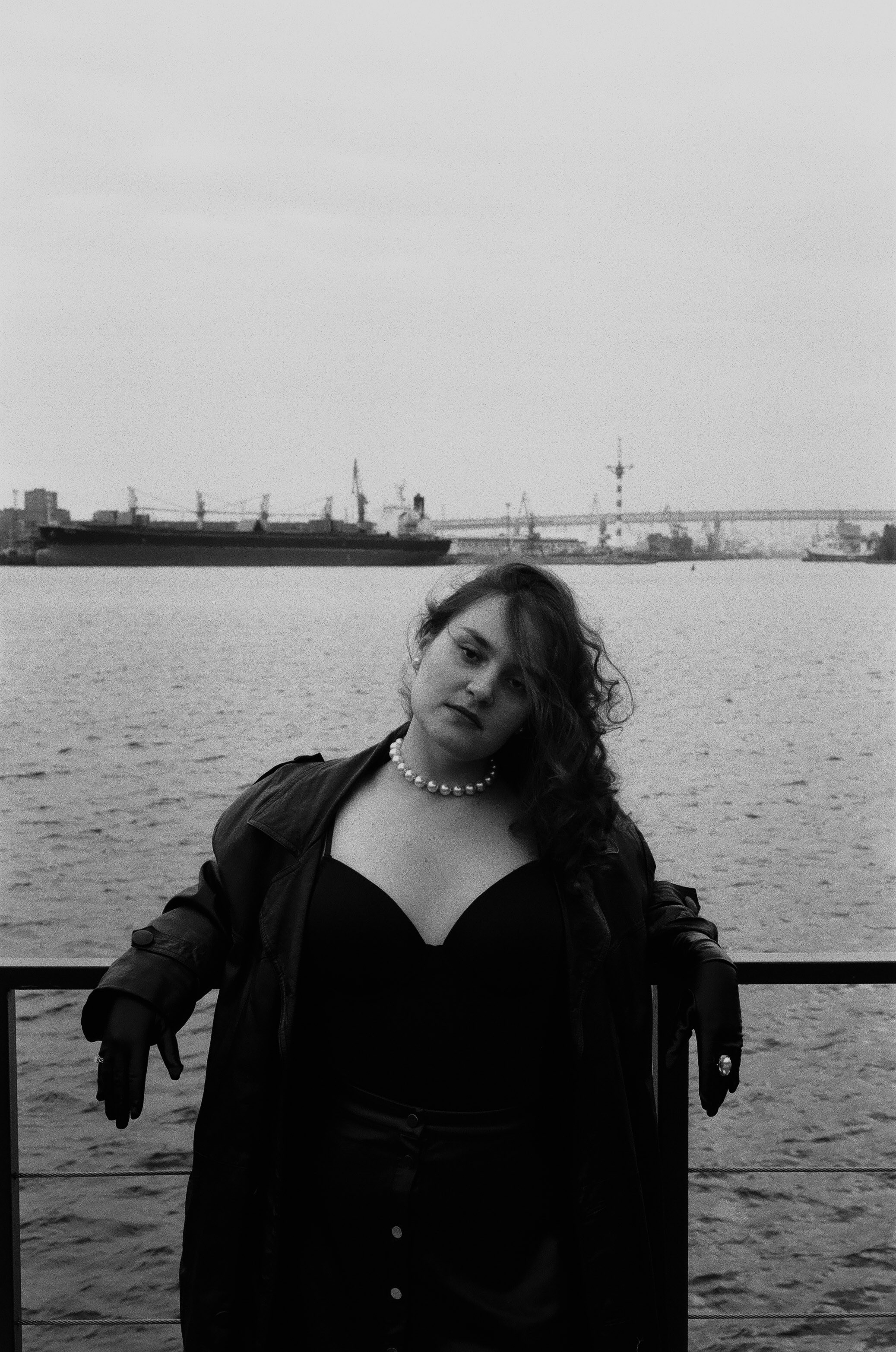 Elizabeth — episode 2. Пленочный фотограф