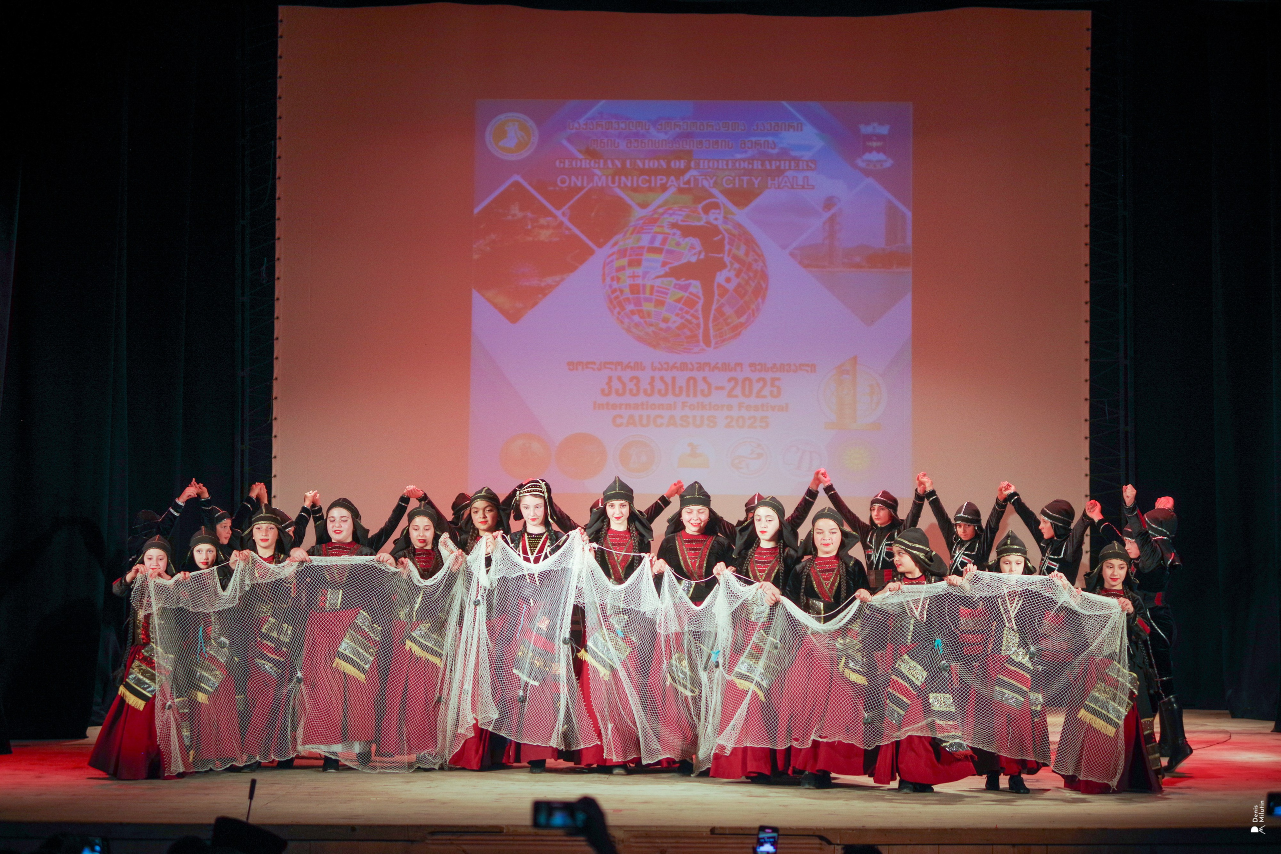 Танцы в прекрасном Они. Портретный фотограф Денис Милютин