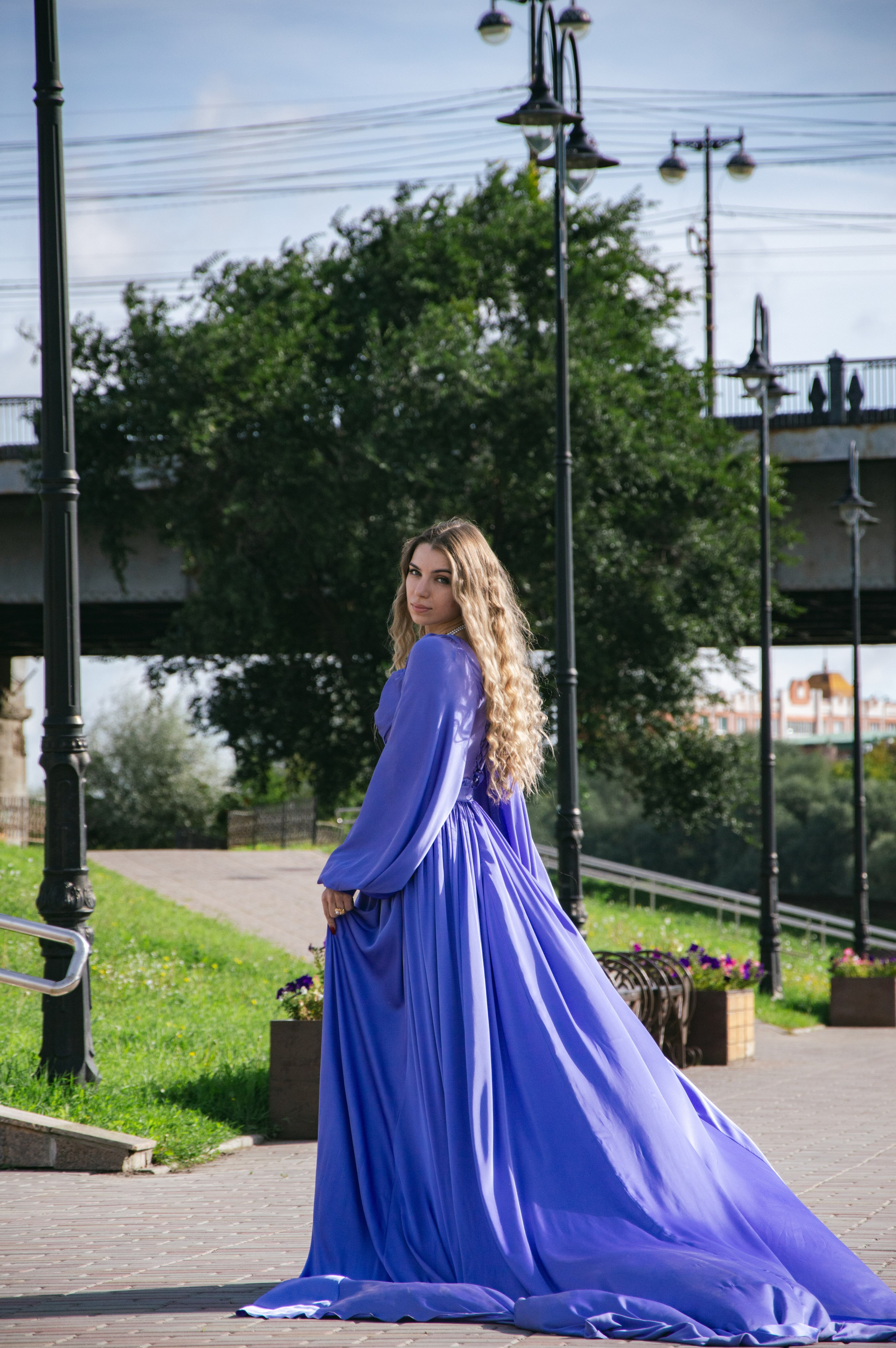 Летящие платья. Мобильный фотограф в Омске