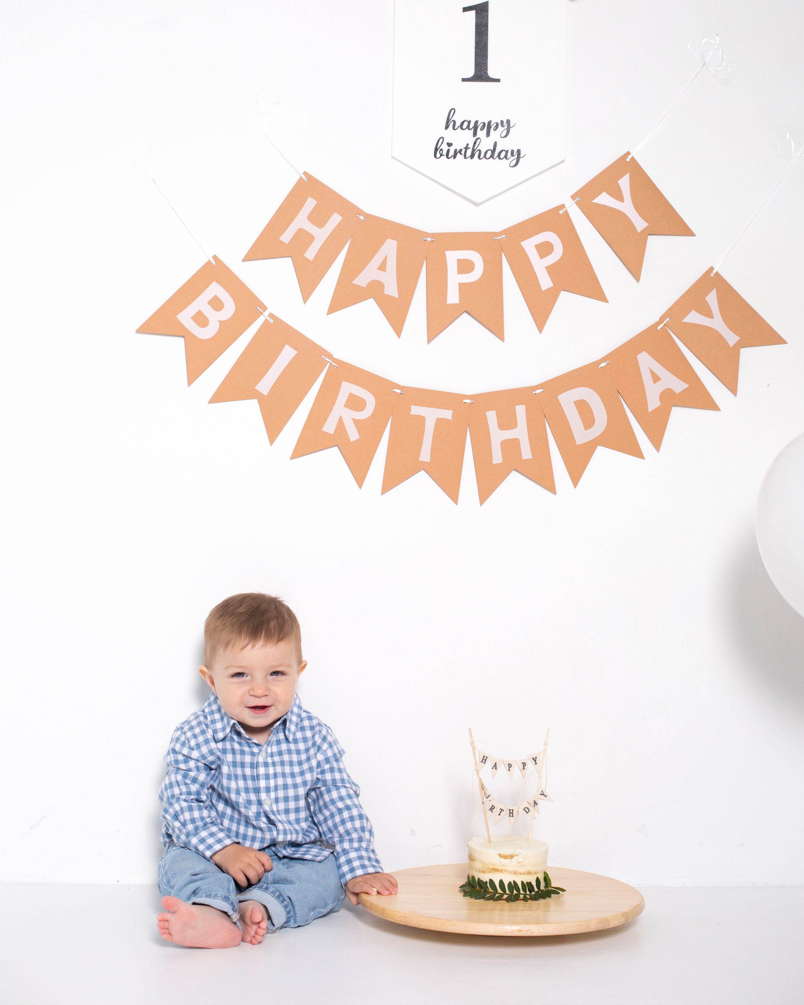 Маша, Арина, Артем. Главная