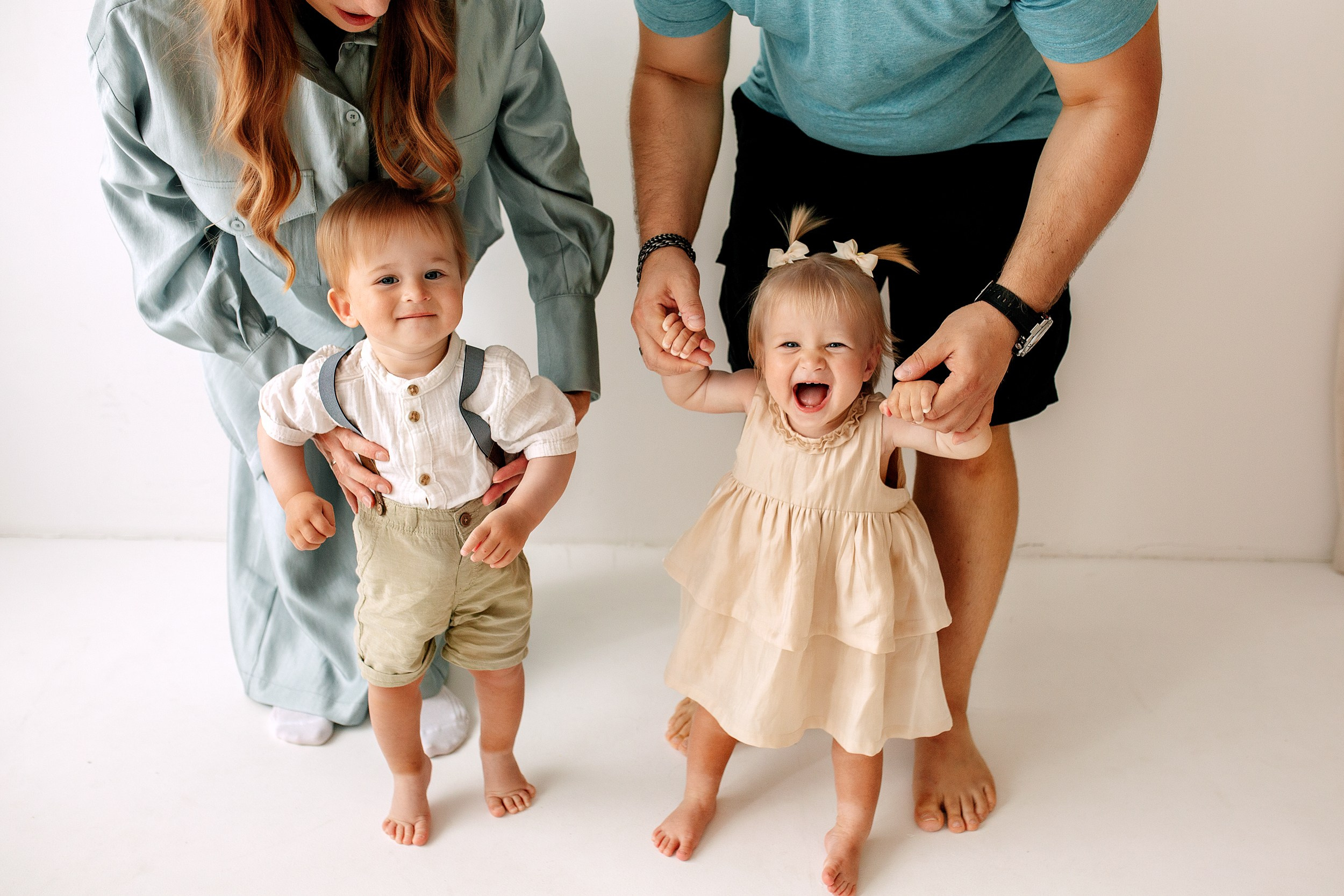 ВАРЯ и ИЛЬЯ 1 год. Фотограф новорожденных Оксана Полевская