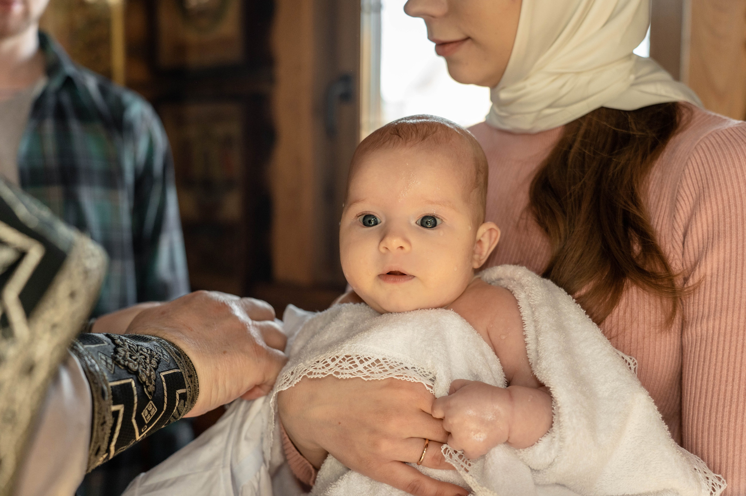 Крещение Екатерины в храме Мефодия и Кирилла. Фотограф на Крещение Тула и Венчание в Туле, детский и семейный фотограф