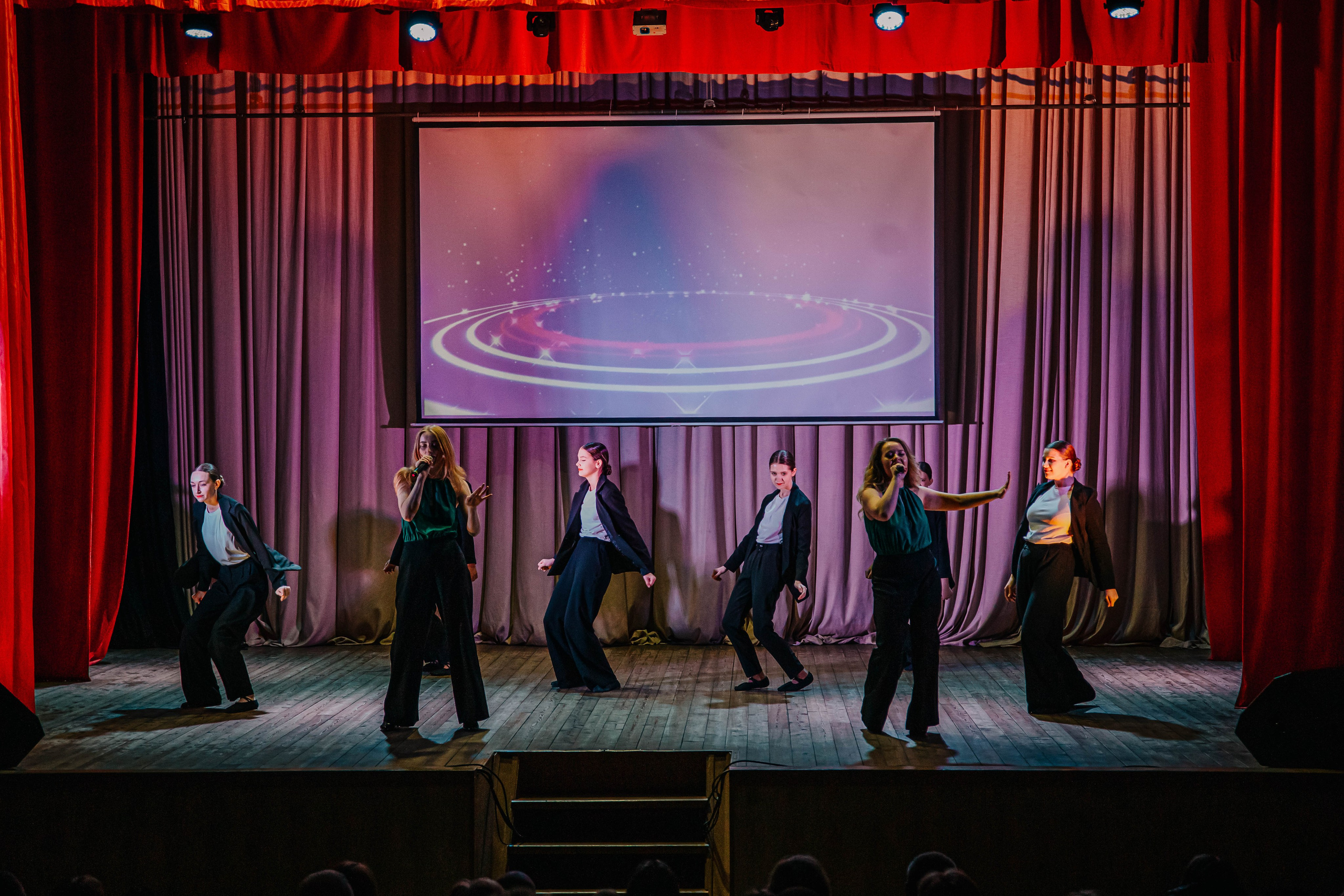 Отчетный концерт хореографического коллектива Пульс!. Фотограф Дарья Маташкова