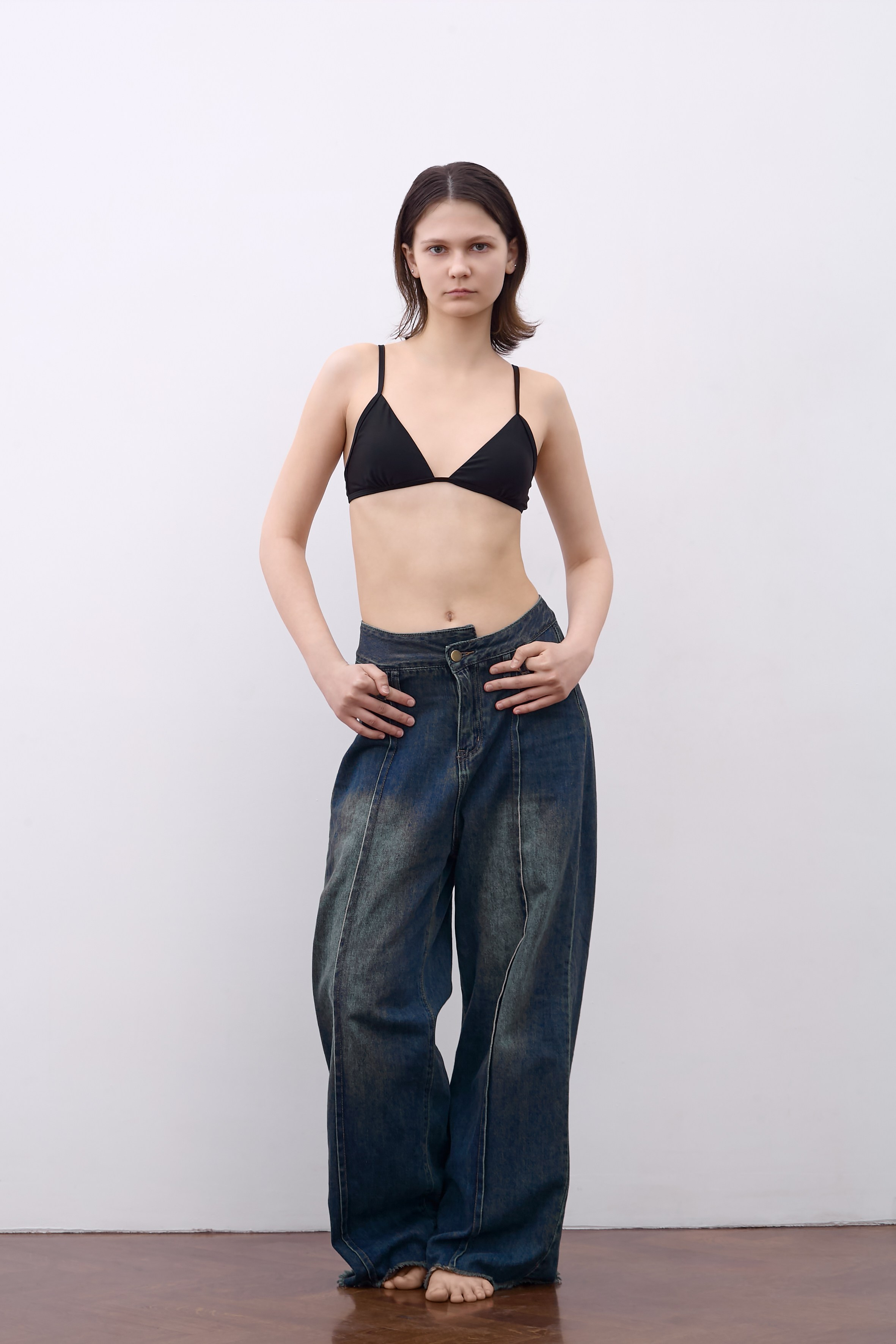 Модельные тесты для Карины. Модельные тесты в Москве. Фотограф Вика Паршина