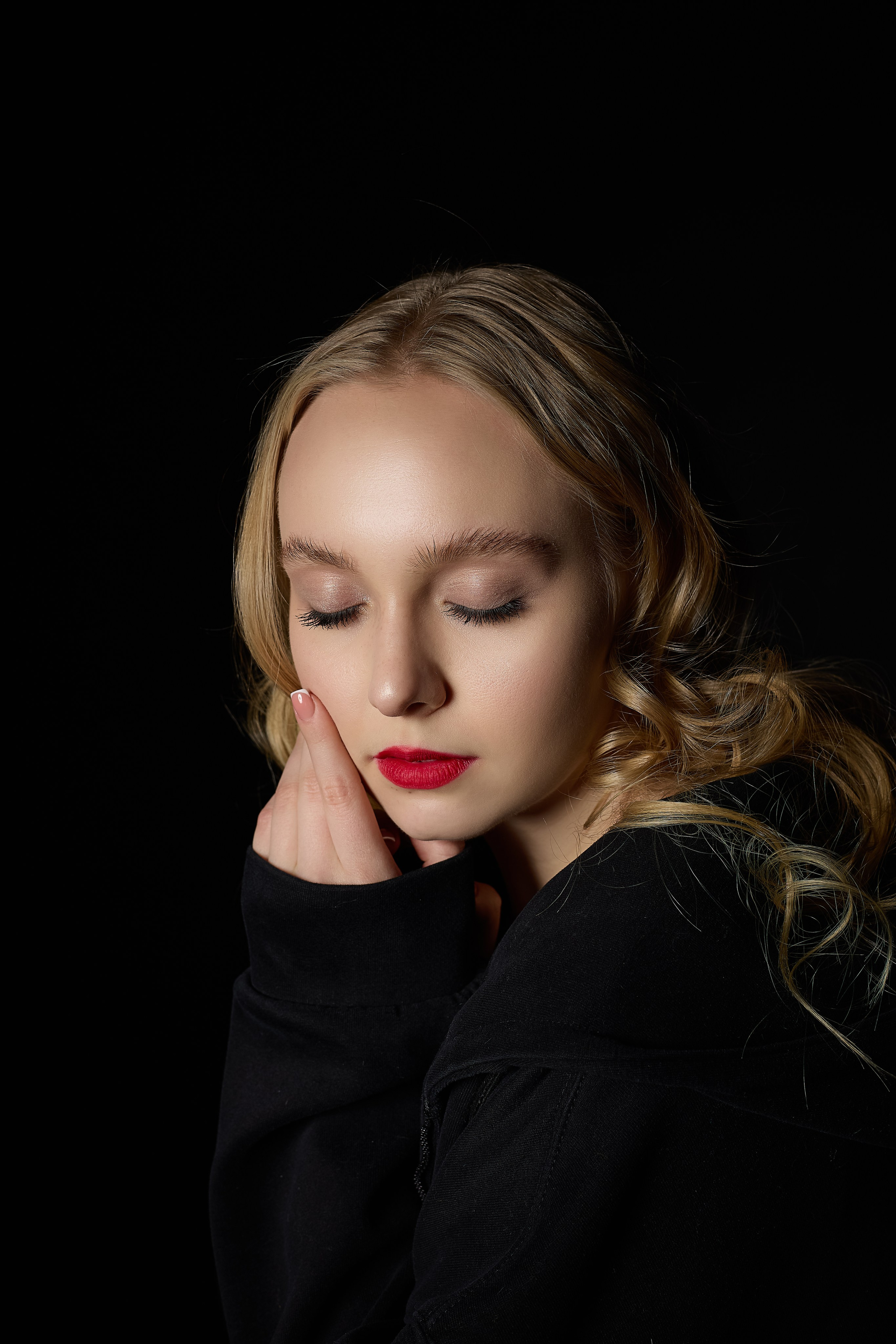 Фотосъемка девушки модели. Фотограф, мобилограф Ростов-на-Дону