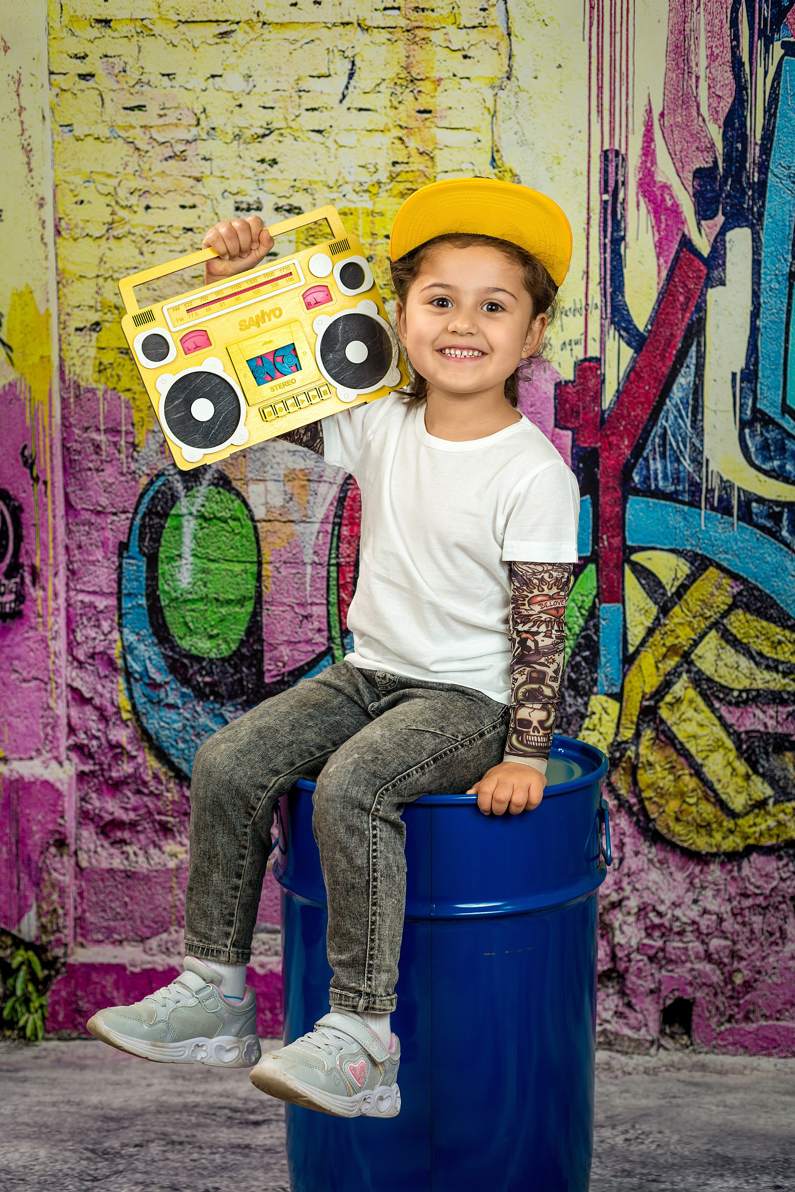 Граффити. Фотостудия «Юла»