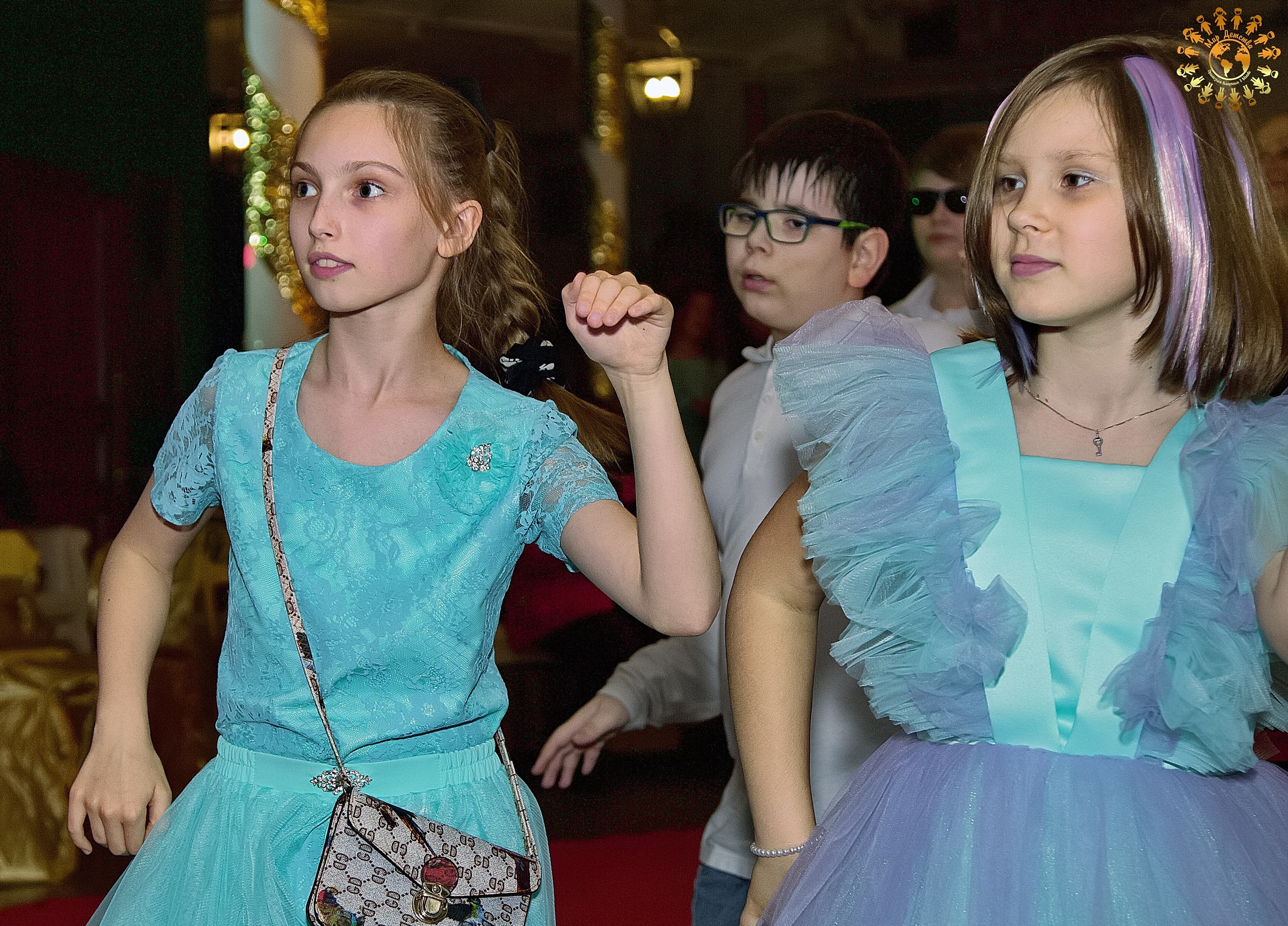 Выпускной 2023 (Школа 109, 4-й класс). Репортажная съемка в Москве и области. Анималистика