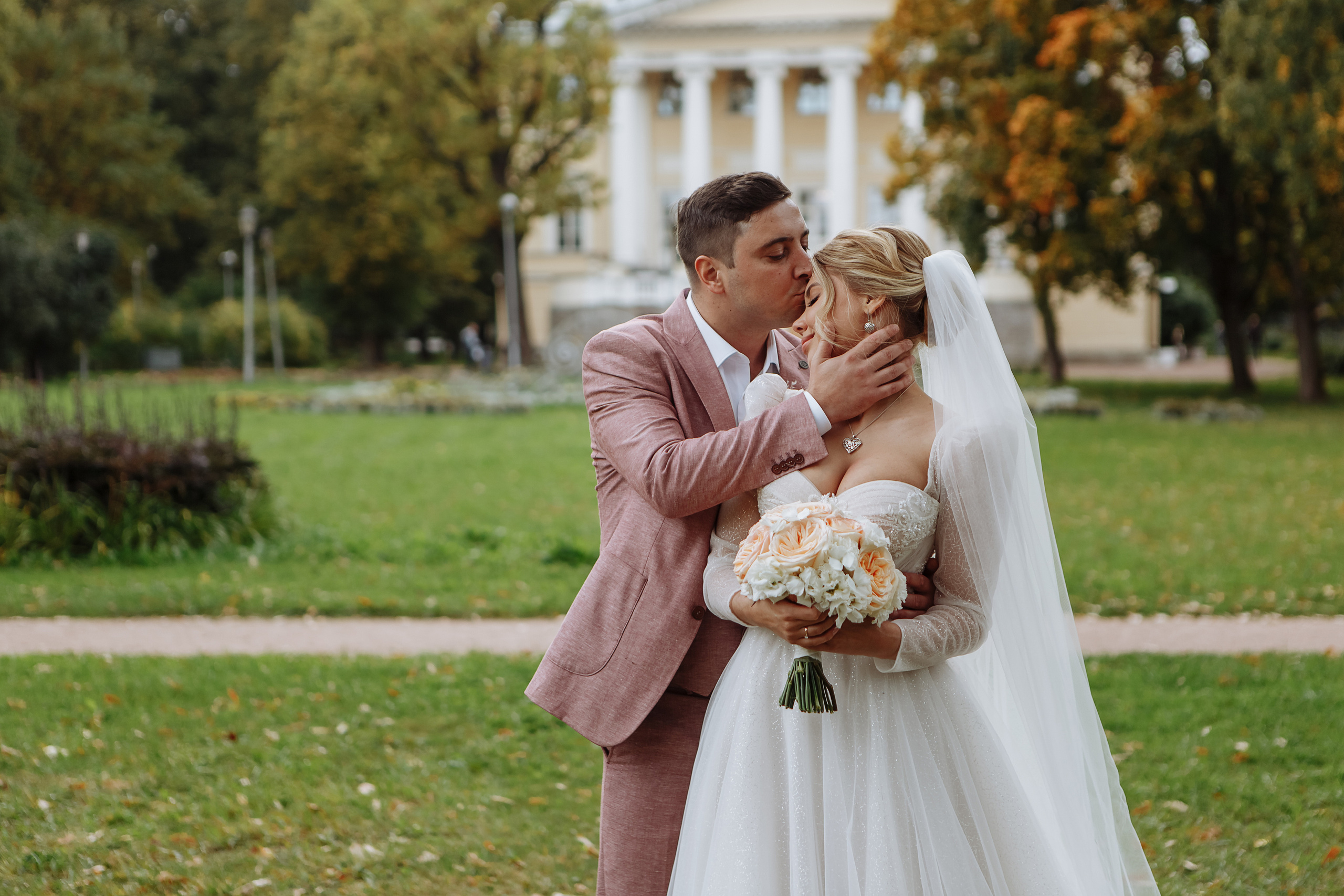 Алина и Юра. Свадебный фотограф в Санкт-Петербурге