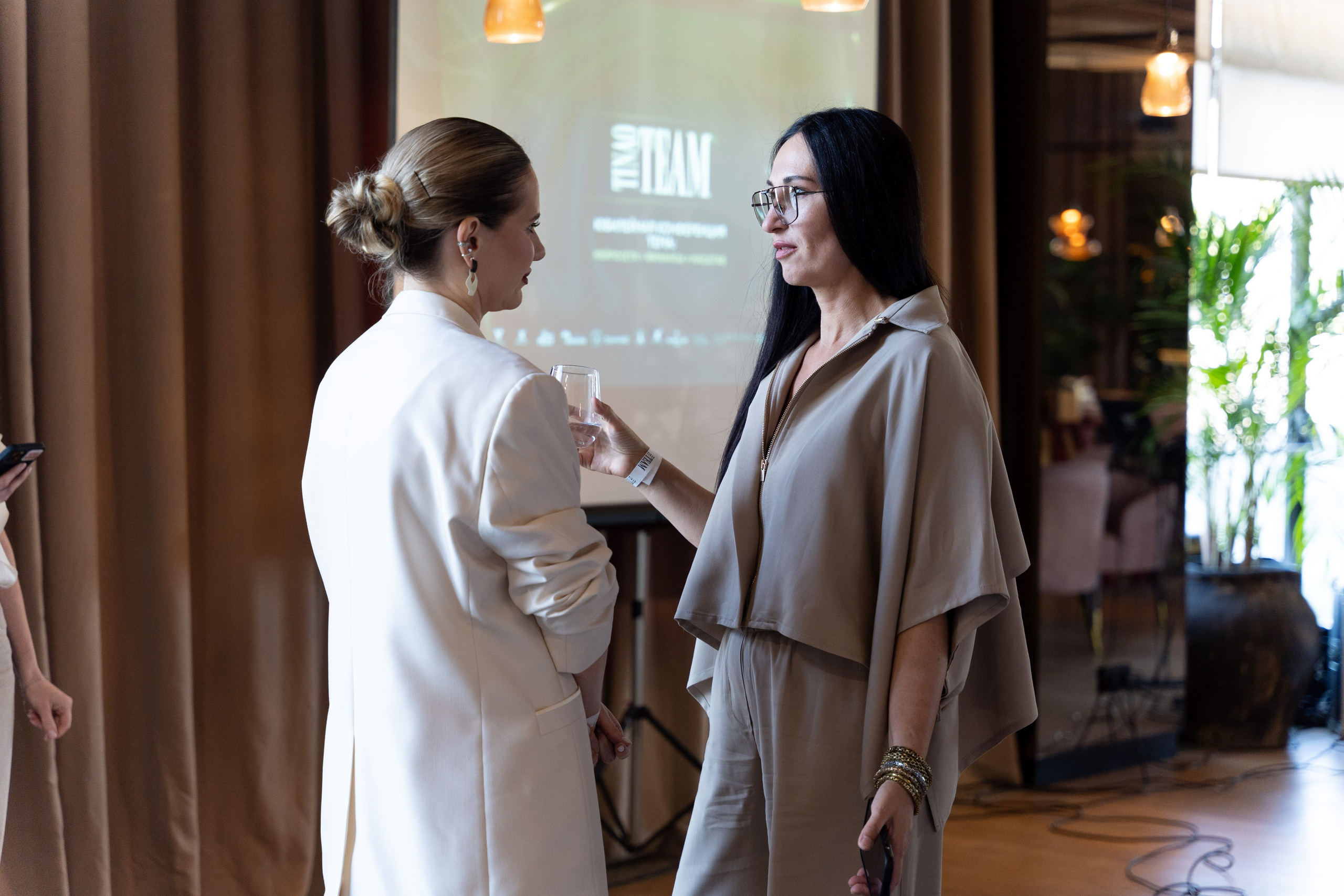 TINAoTEAM: конференция V. Портретный и репортажный фотограф в Москве Разуменко Роман