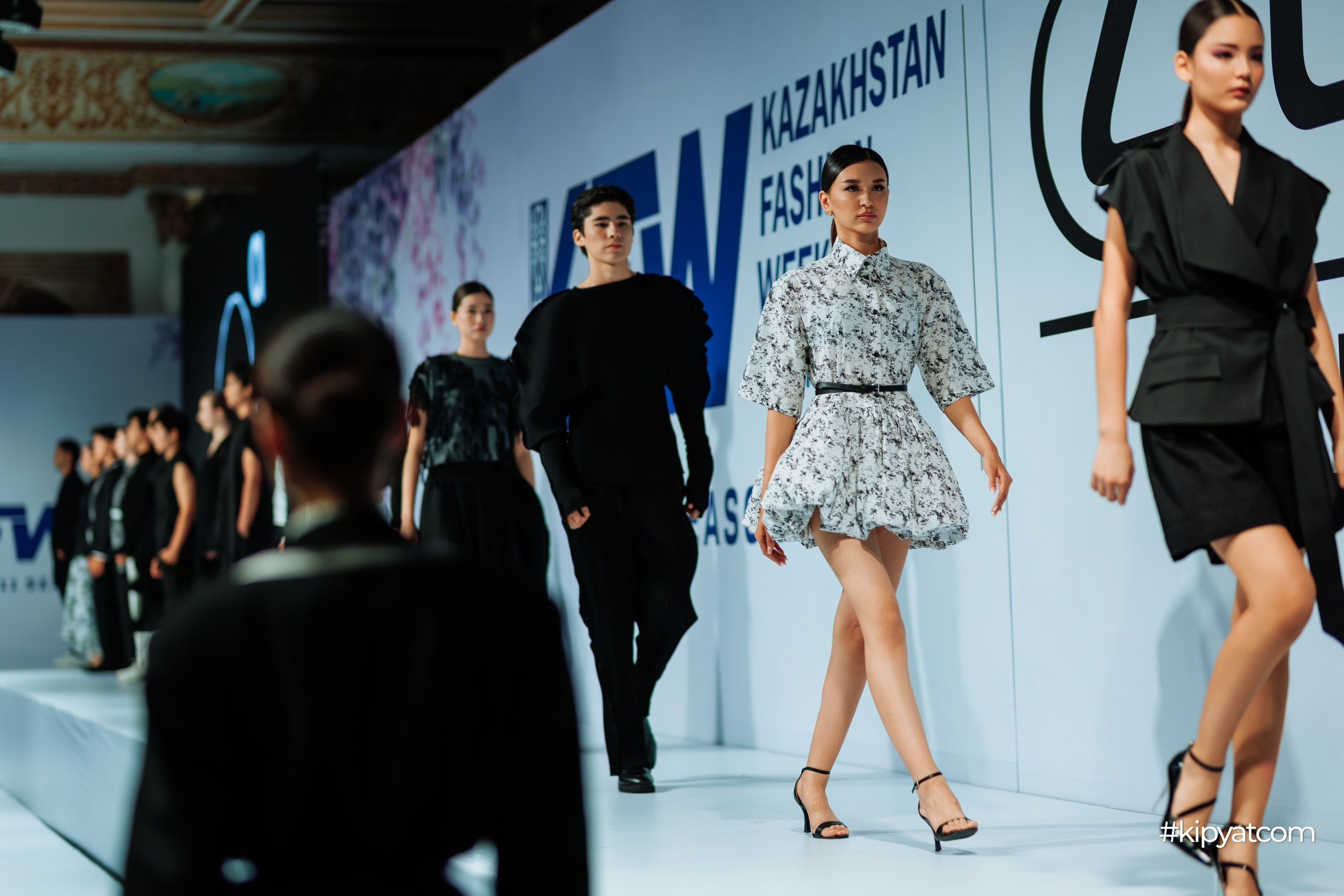 KAZAKHSTAN FASHION WEEK SHYMKENT 11 SEASON. Кипятком Шымкент