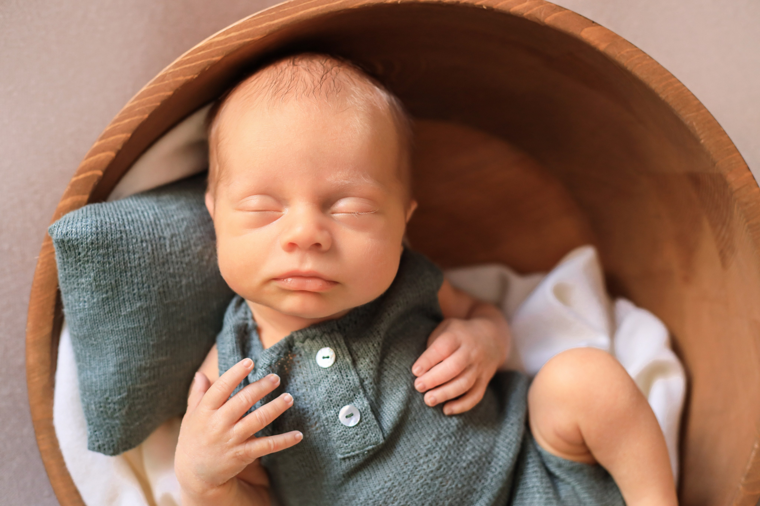 Максим 14 дней. Семейный фотограф и фотограф новорожденных в Санкт-Петербурге Алина Фе