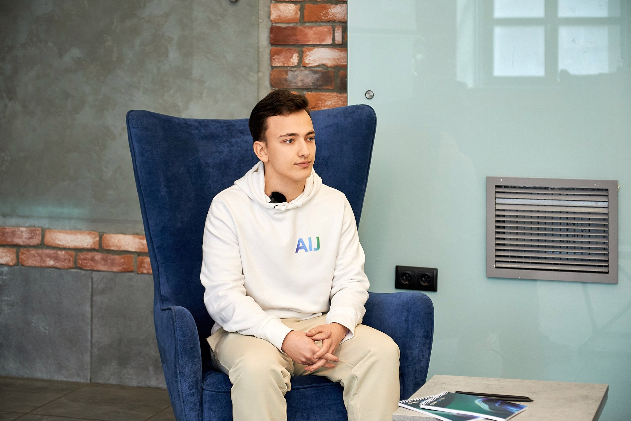 AIJ серия лекций по ИИ. Иван Ступа, репортажный фотограф в Санкт-Петербурге и Ленинградской области