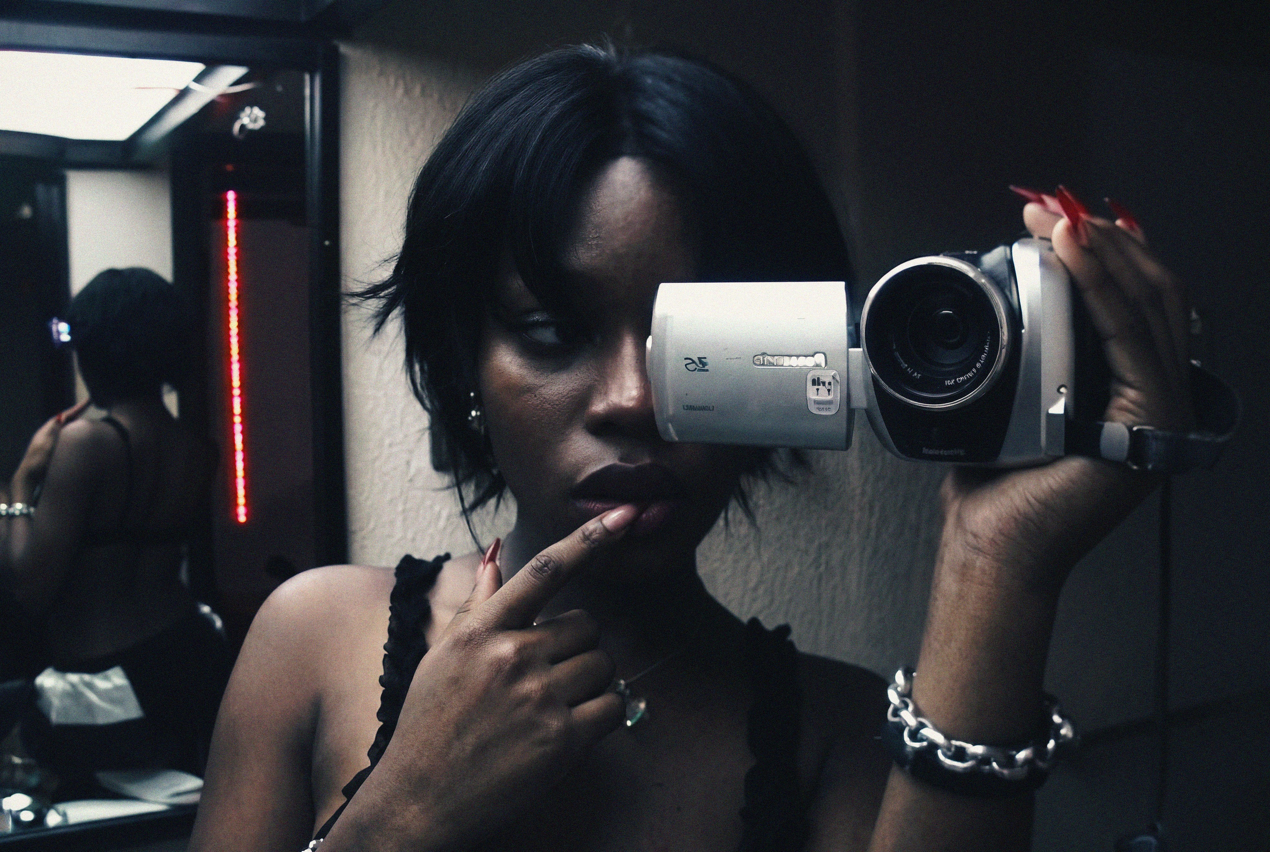 AI PHOTO. NOIZOMAX Photographie / Artiste visuel / Créatif IA à Dubaï / International