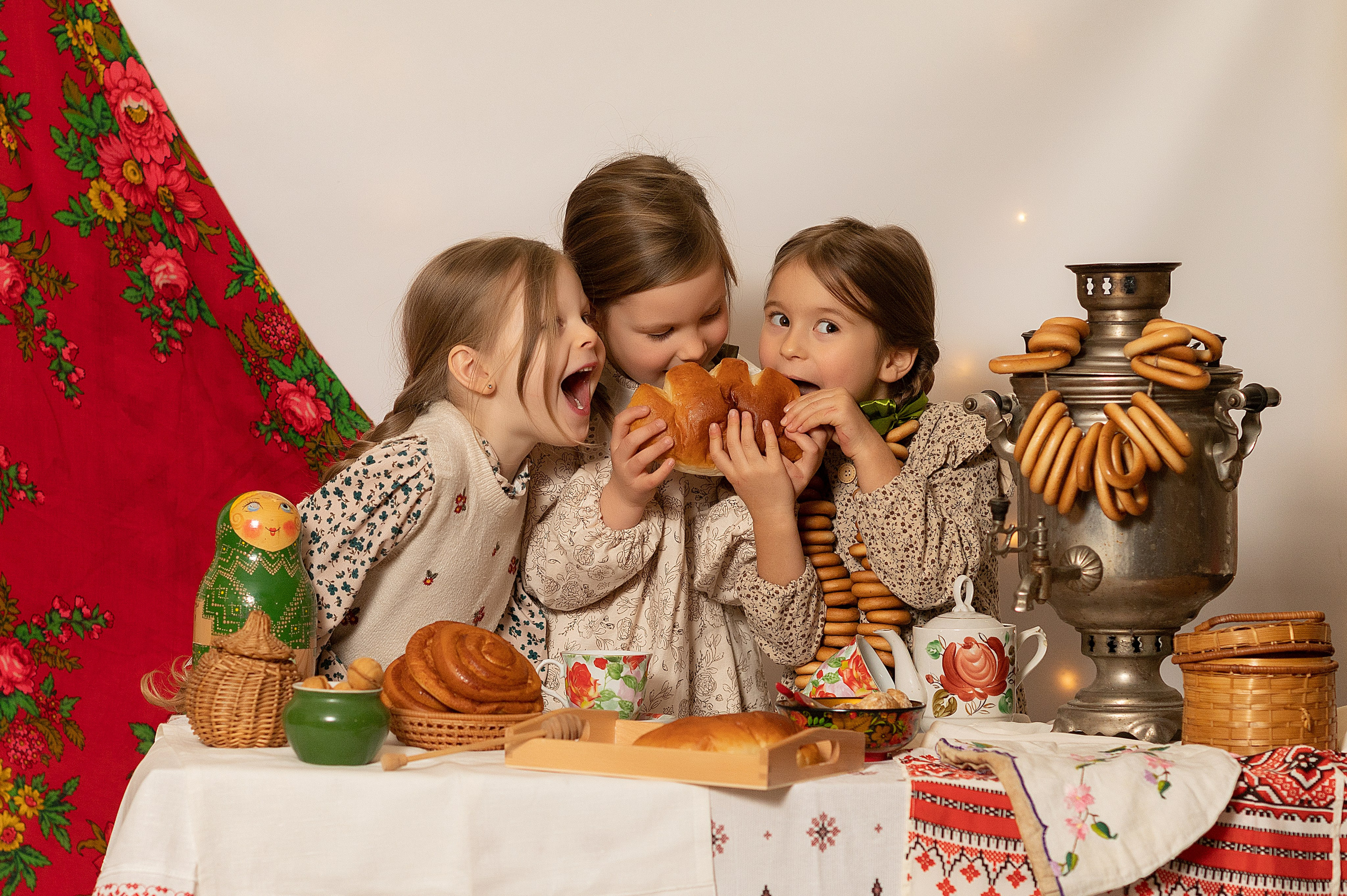 Масленица. Детский фотограф Абхазия