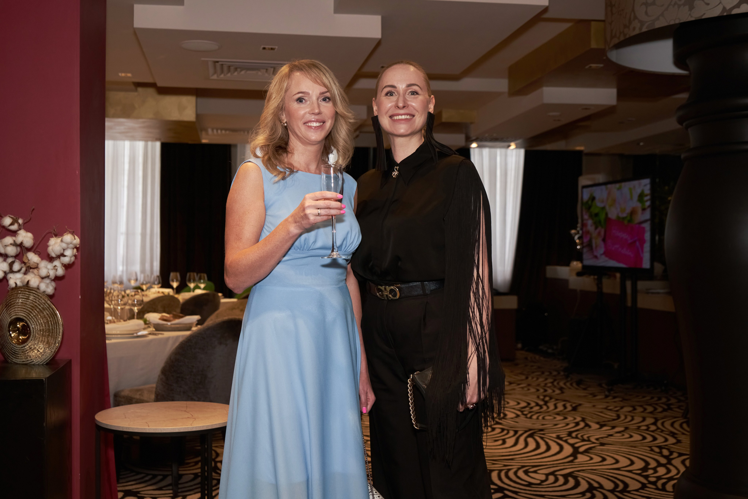 Юбилей Наталии в ресторане отеля Domina. Свадебный, семейный и контент фотограф в Санкт- Петербурге Елена Грие