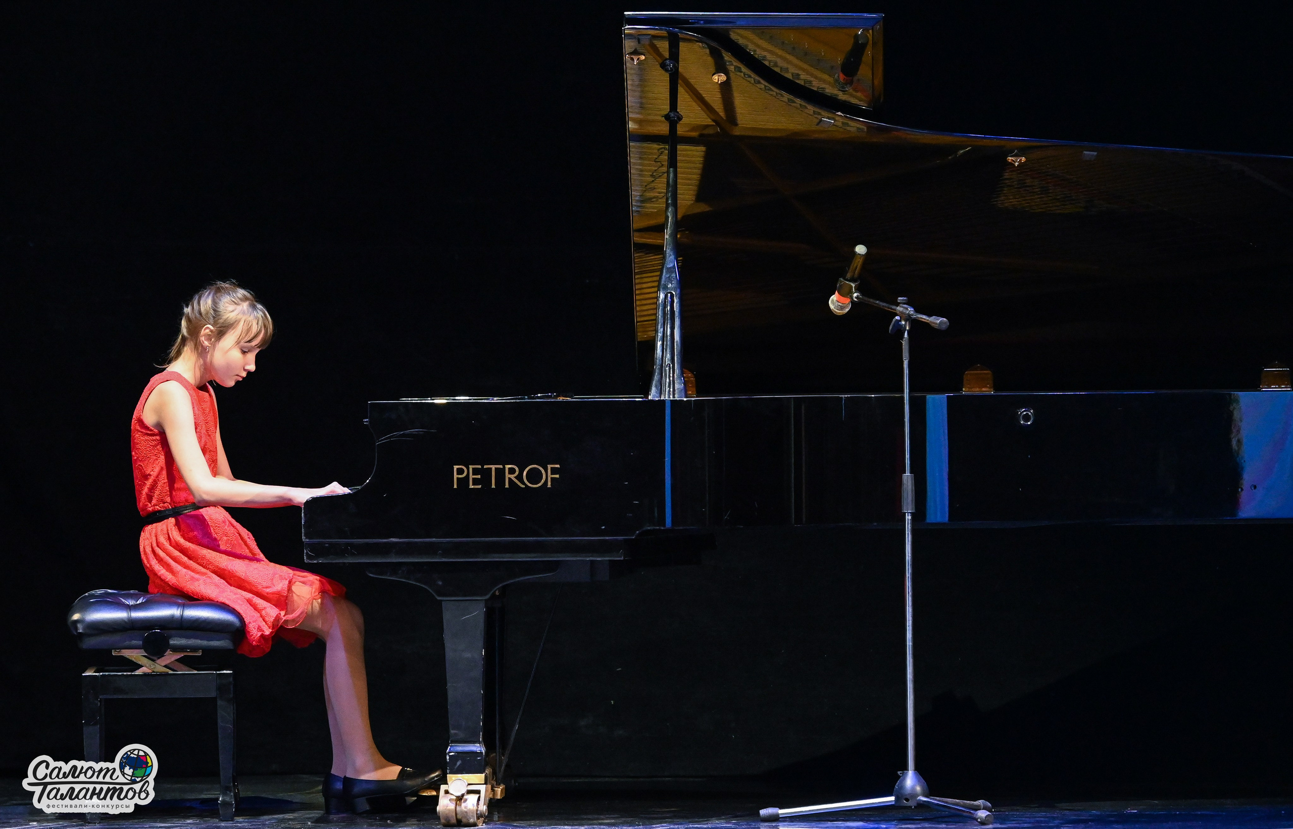 30.10.2024 6-й Международный Творческий Фестиваль-Конкурс «СЕРДЦЕ УРАЛА» г. Екб. Медиастудия Фото Концепт