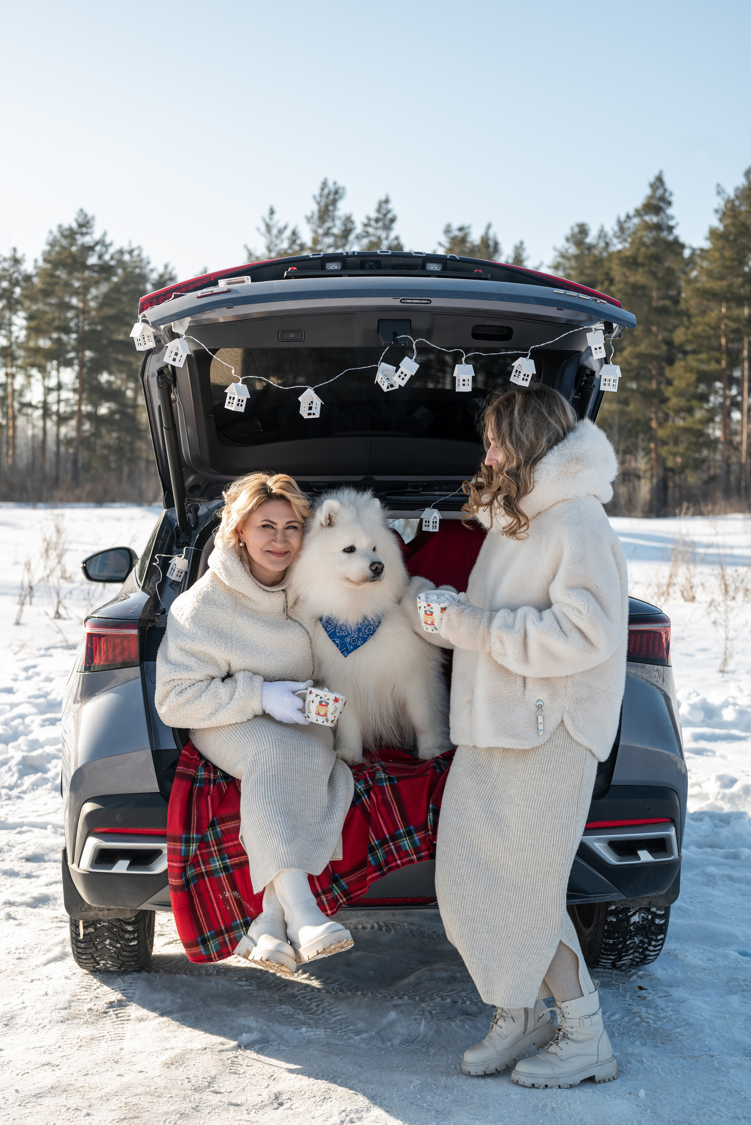 Фотопроект с Платоном и машиной на улице. Фотограф в городе Салават