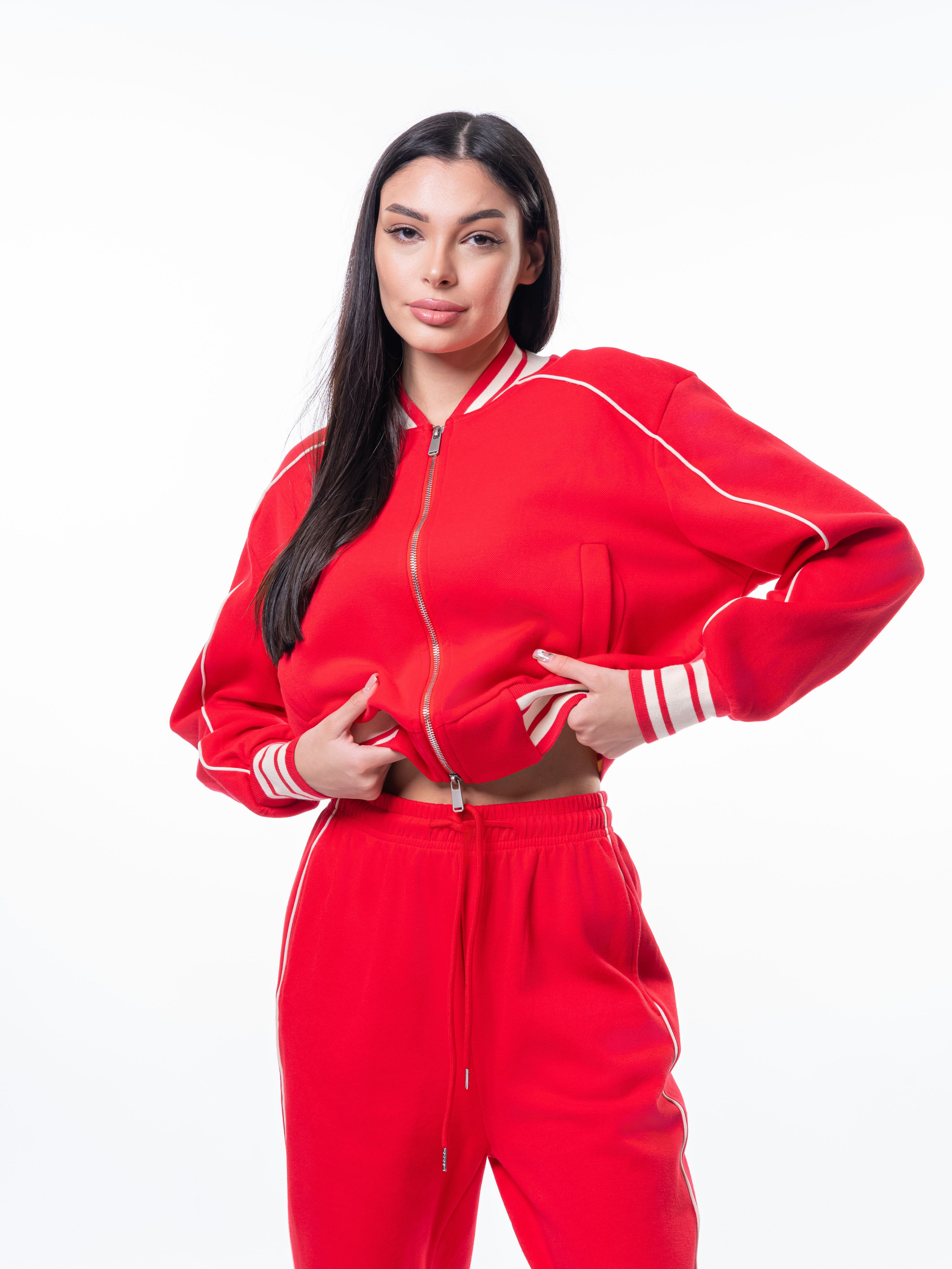 Каталог Девушки. Студия рекламной и предметной съемки товаров WELKO Studio