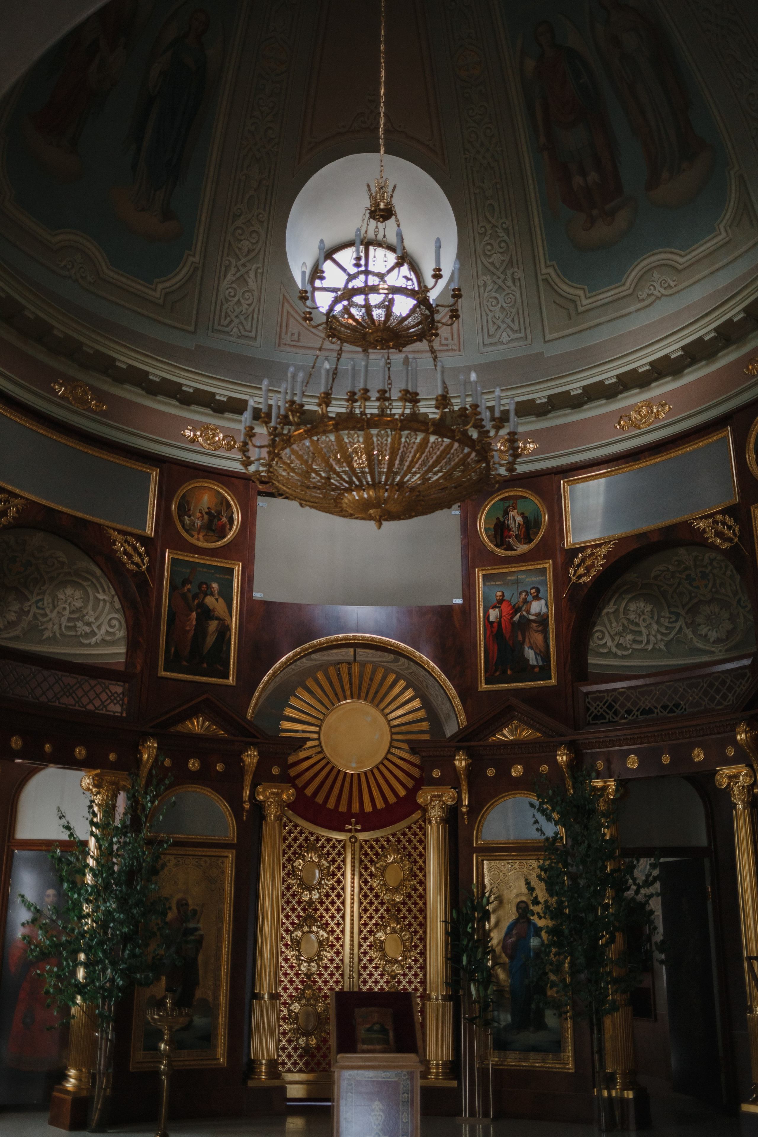 Съемка в Церкви священномученика Антипы на Колымажном дворе. Семейный фотограф Николаева Ольга