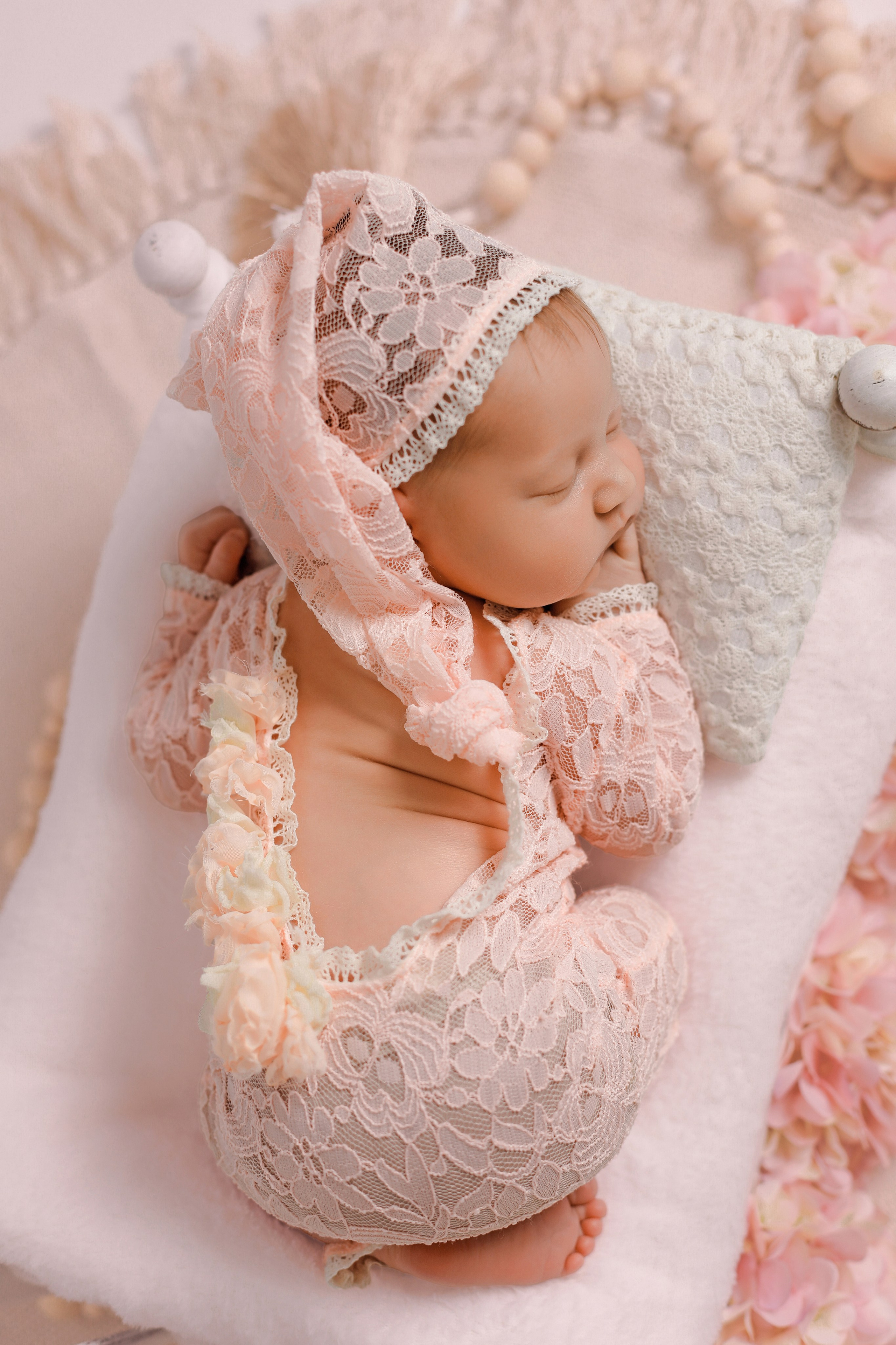 Фотограф новорождённых Псков