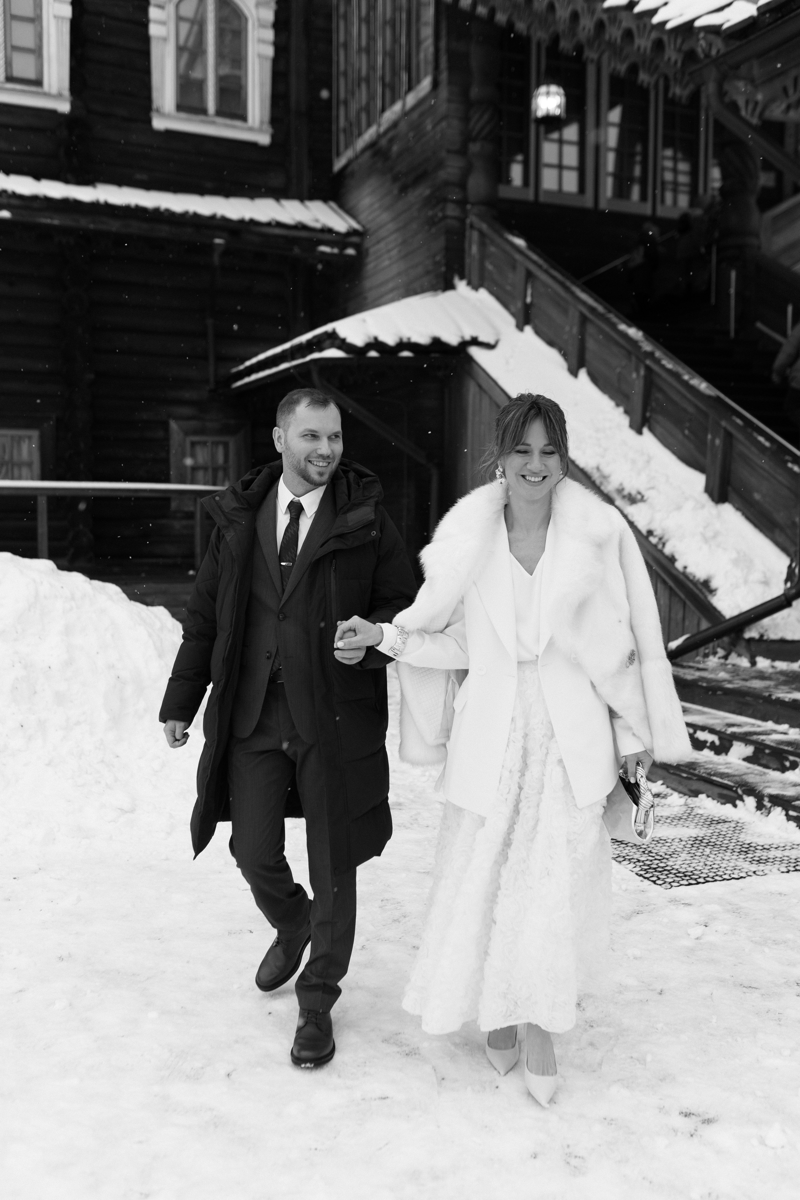 Свадебная фотосессия в Коломенском. Дворец царя Алексея Михайловича. Свадебный фотограф в Москве Мария Крош