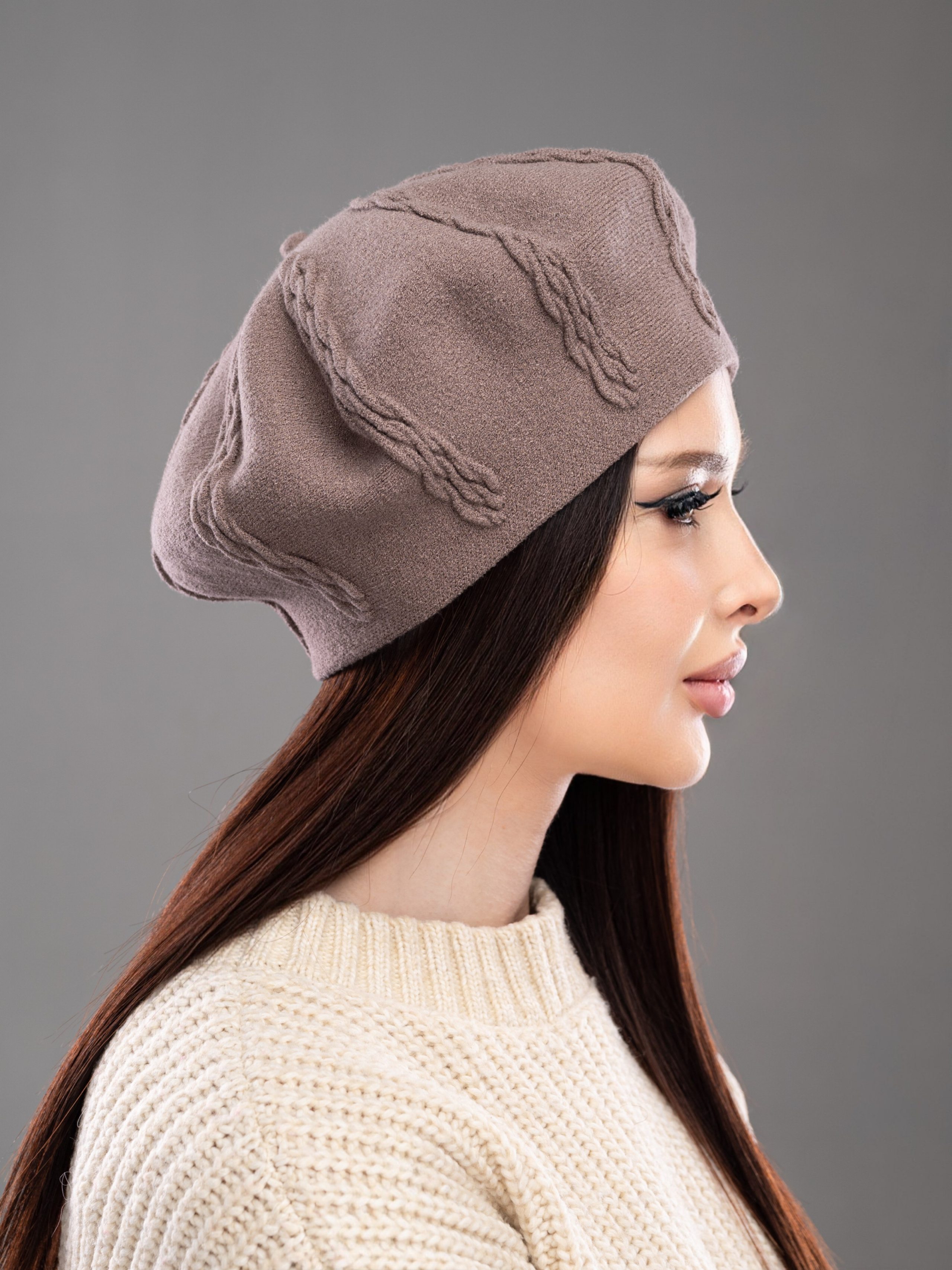 Береты. Предметный фотограф, фото для маркетплейсов Пятигорск, КМВ