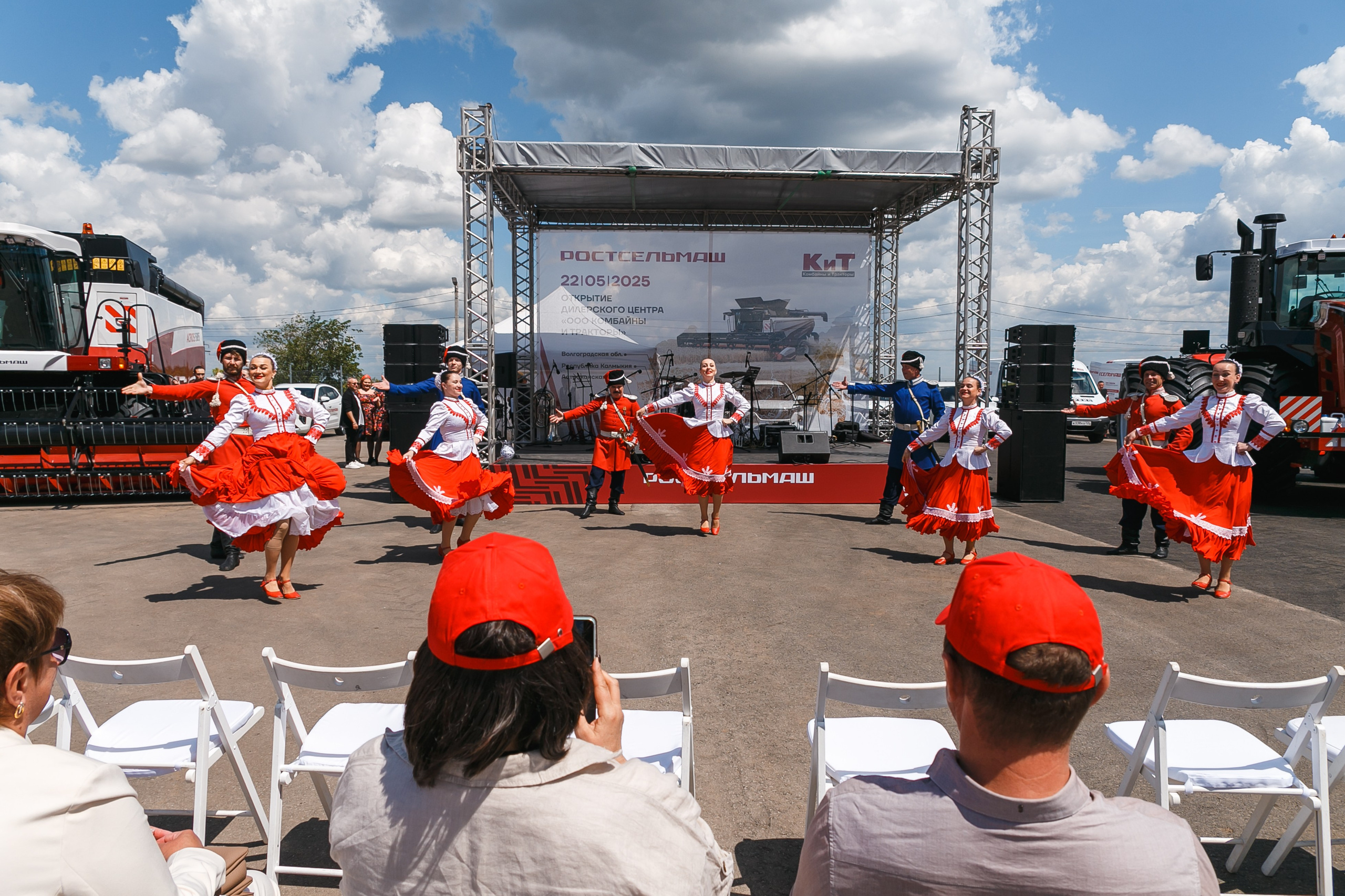 Открытие дилерского центра Ростсельмаш. Событийный фотограф Максим Бескоровайновнов