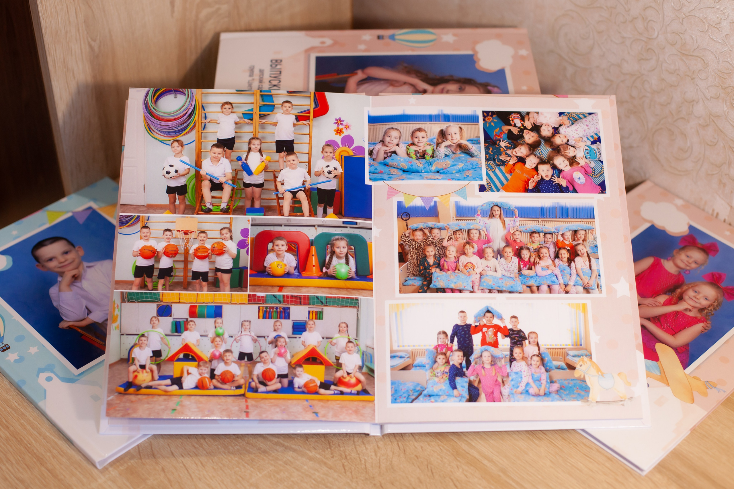 Свадебные фото книги и выпускные альбомы. Свадебный и семейный фотограф в Волжском Антон Тюрин