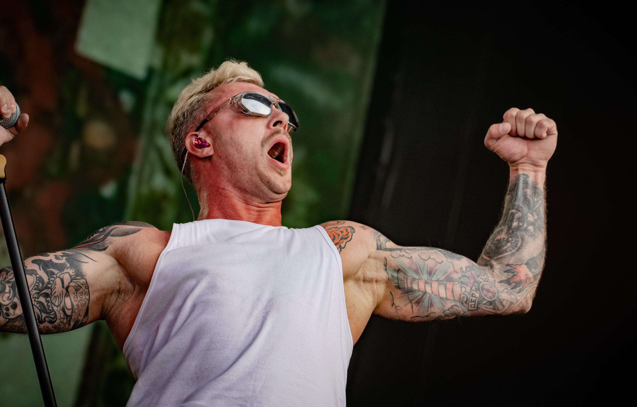 ROCK MUSIC. NE Cinema — backstage and reportage photography in cinema, music, Automotive and sport