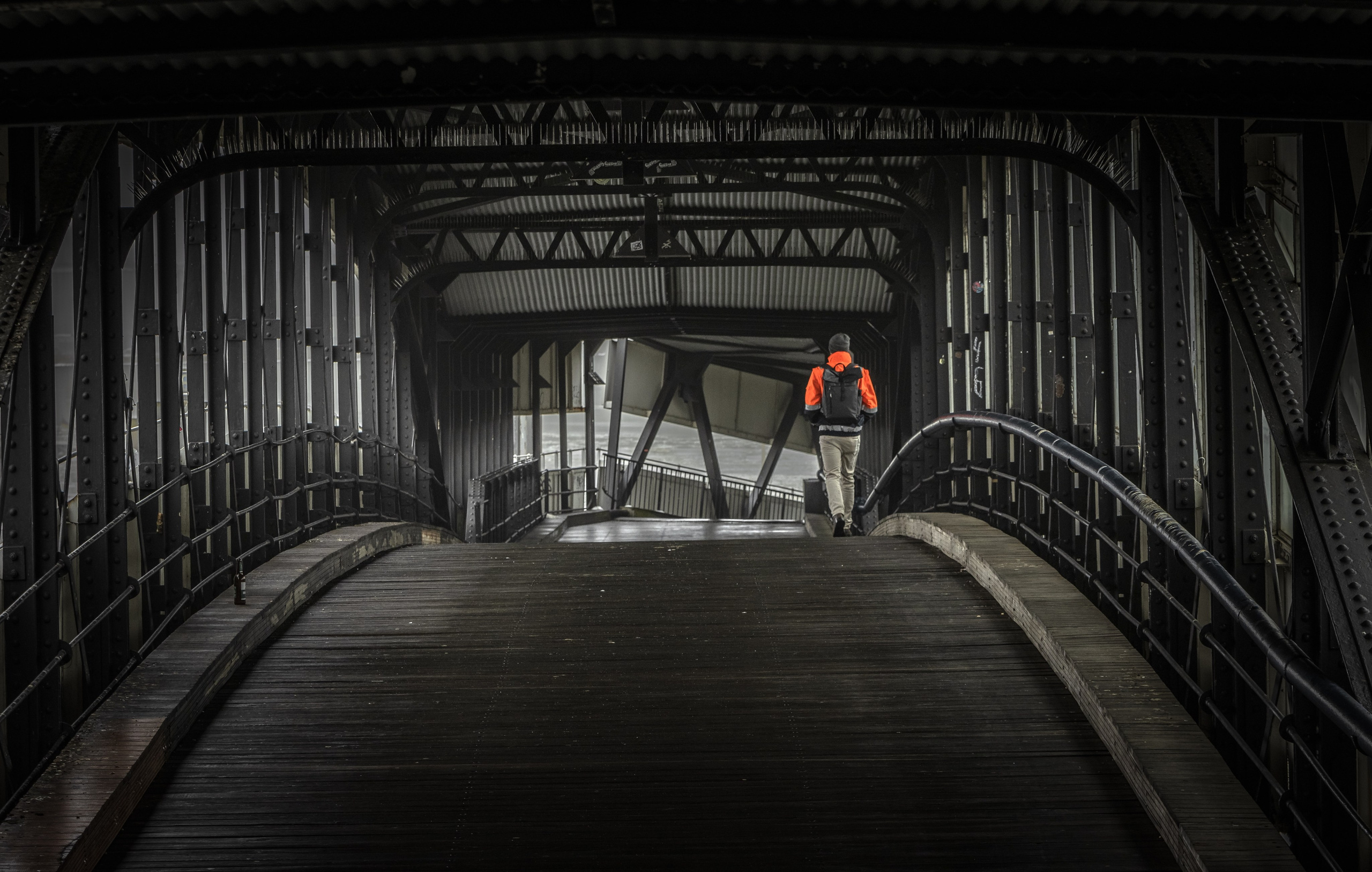 STREET. NE Cinema — backstage and reportage photography in cinema, music, Automotive and sport