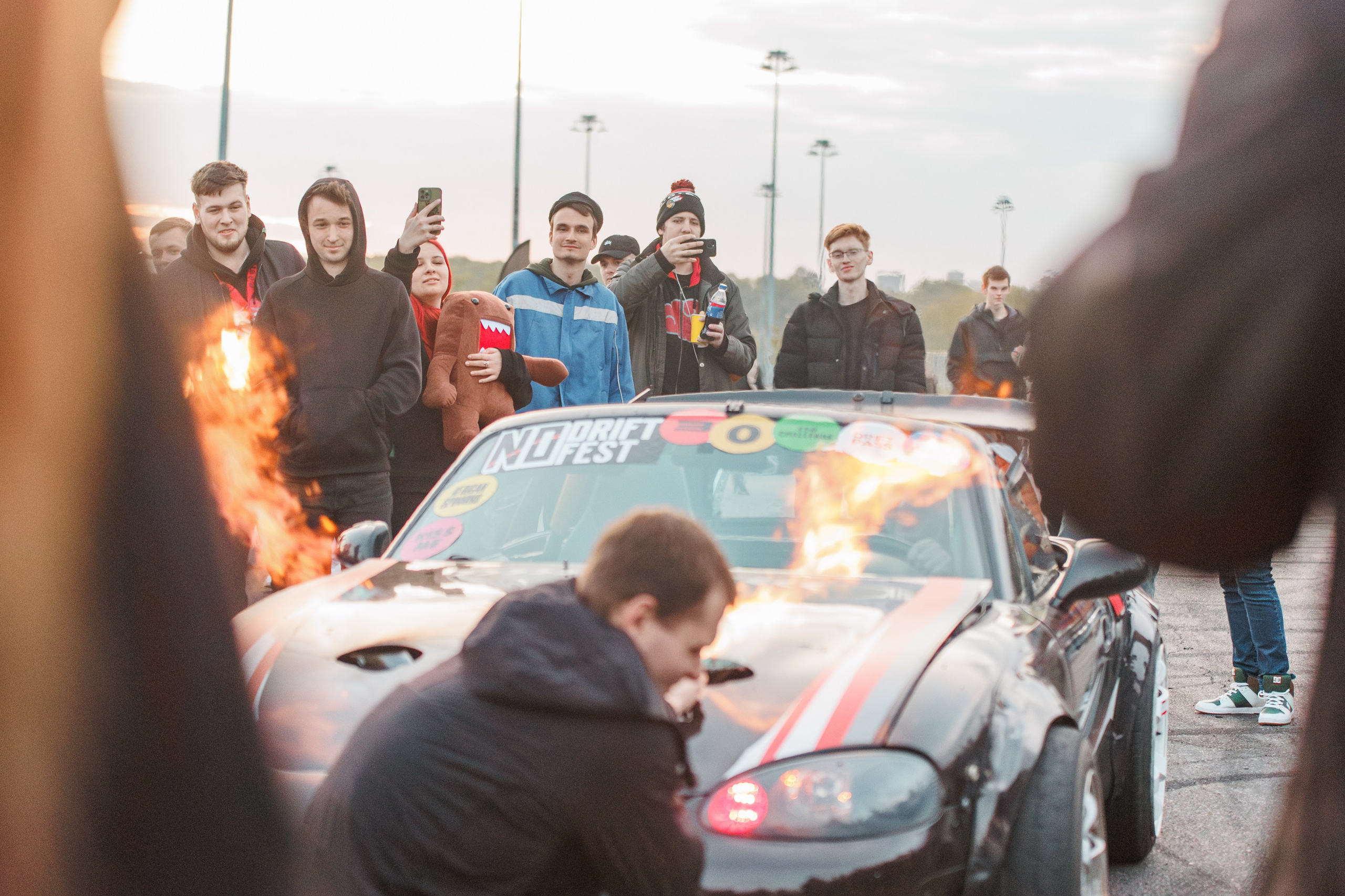 Выставка и дрифт машин. Репортажный фотограф. Москва. Алина Ланская