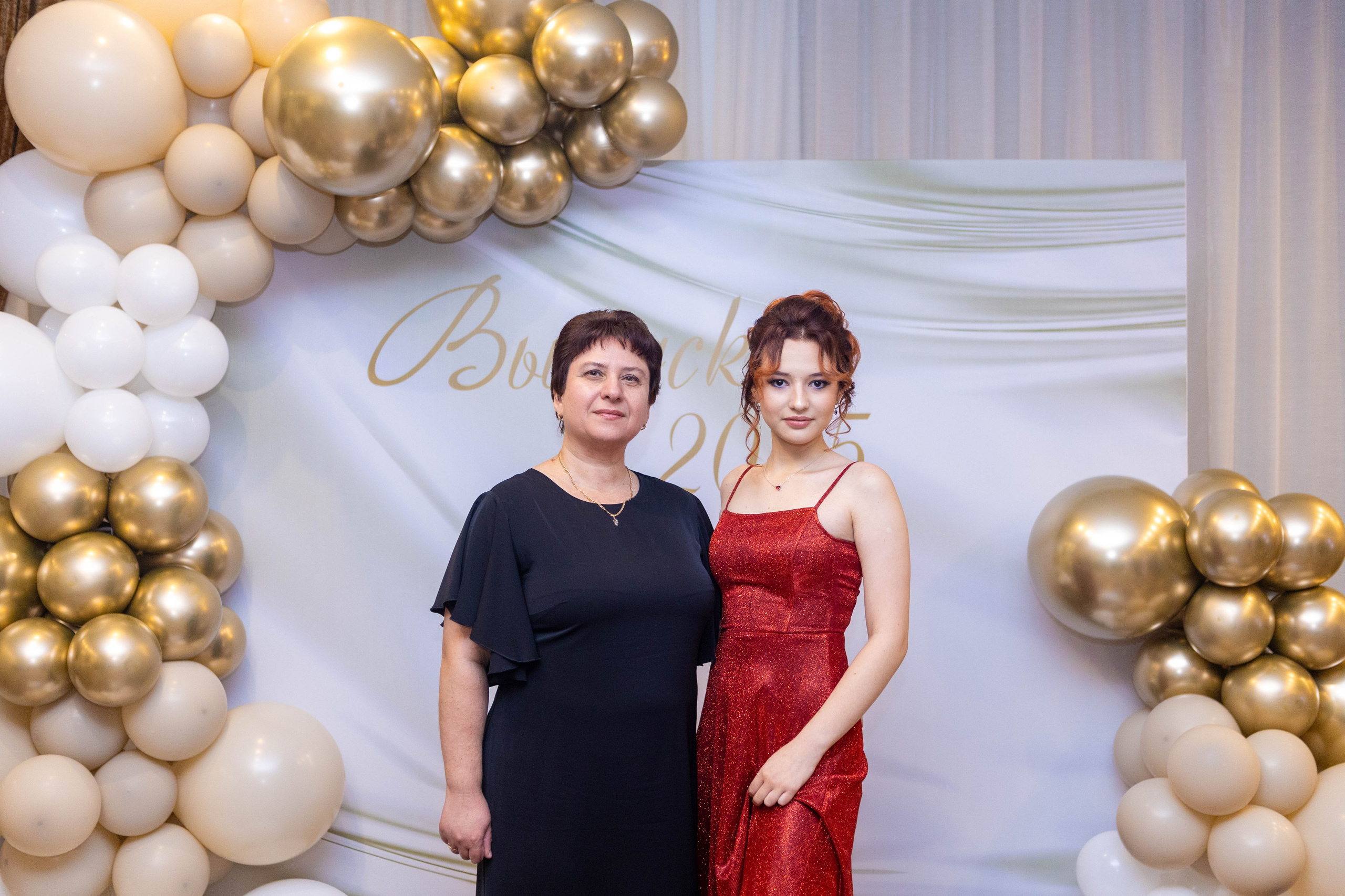 Выпускной 11а в Брудершафте 2025 г. Свадебный и предметный фотограф Ренат Каламперов