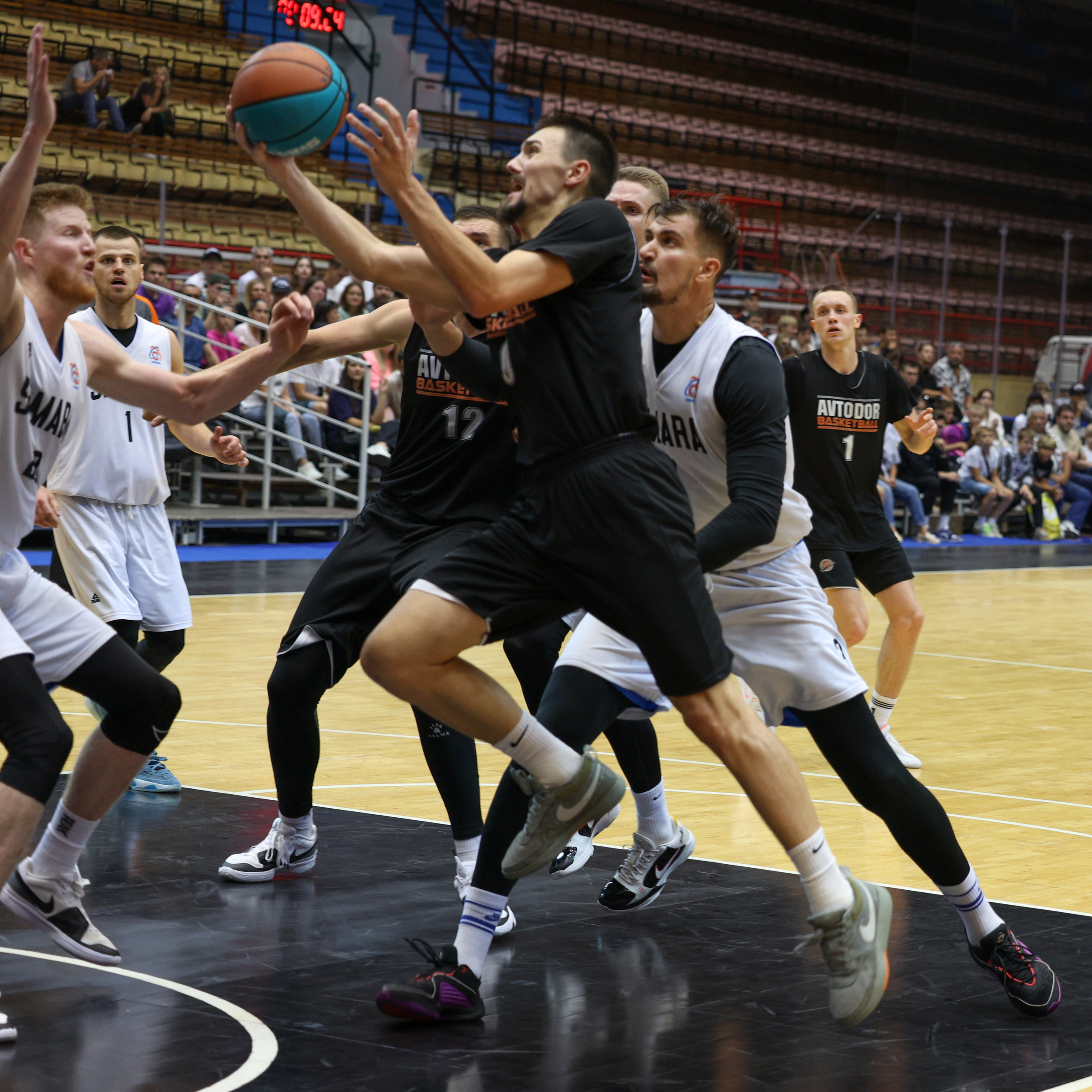 Турнир по баскетболу памяти В. Е. Родионова 2024. Фотограф Дмитрий Алексеев