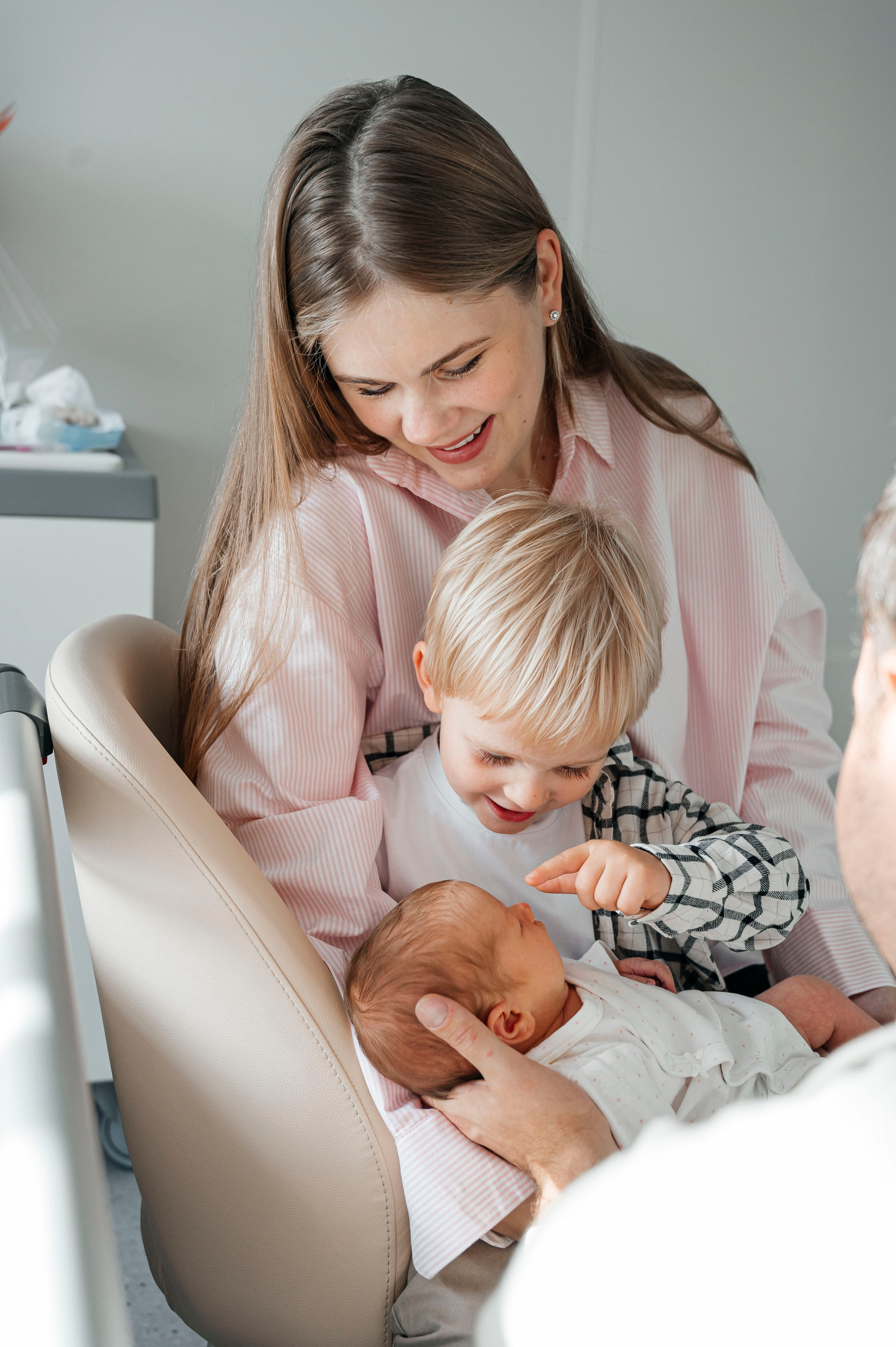 Выписка Виктории. Фотограф на роды СПБ Юлия Герасимова