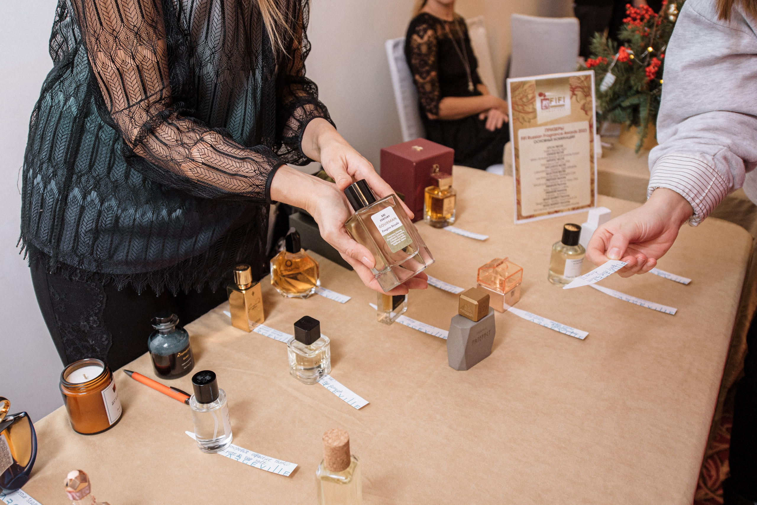 Парфюмерный салон VAST Москва // Зима 2023. Фотограф Элина Брусенцева