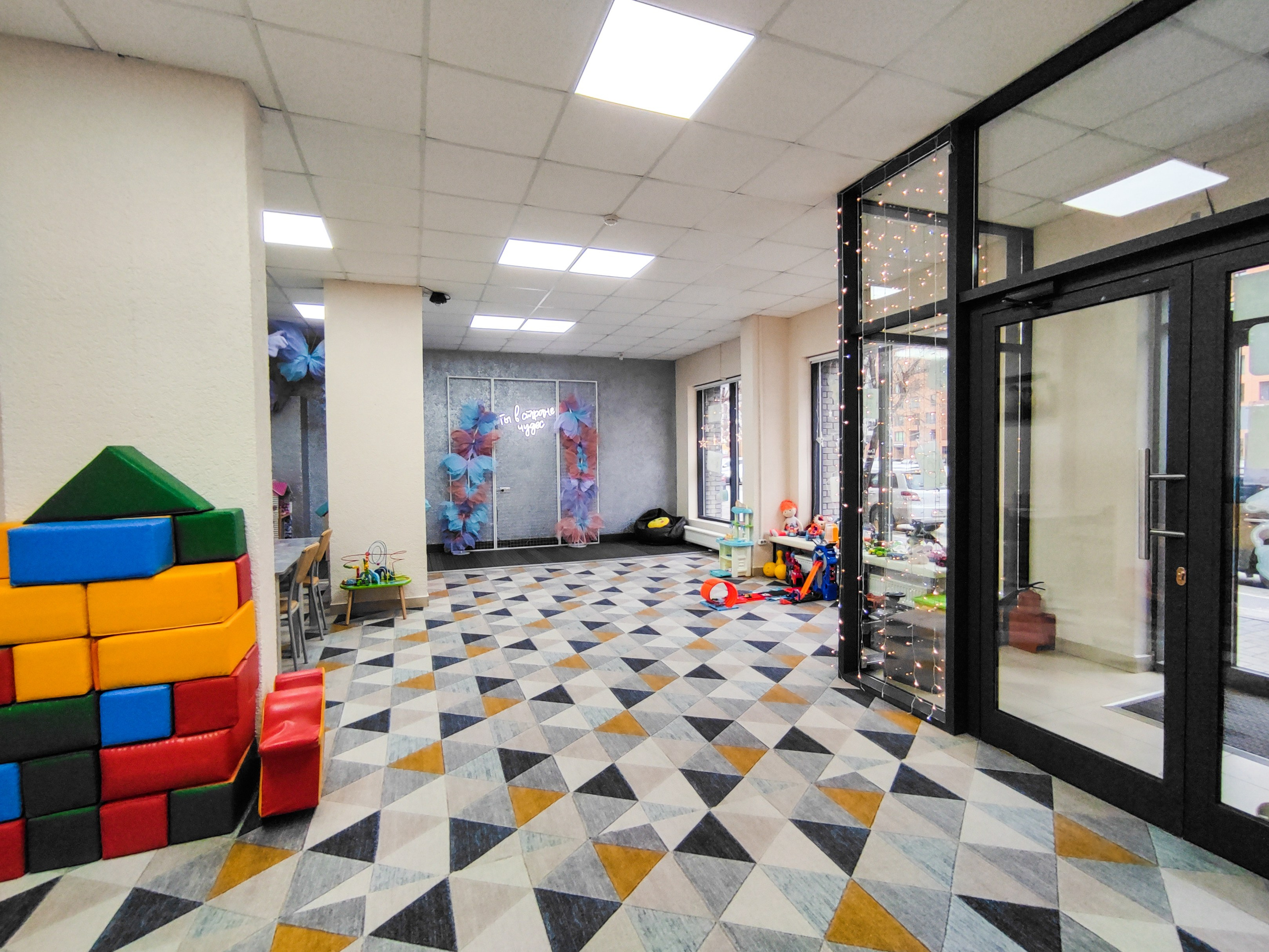 Детский центр. Семейный фотодуэт Ирина и Николай Власьевы. Фотосессии в Новосибирске