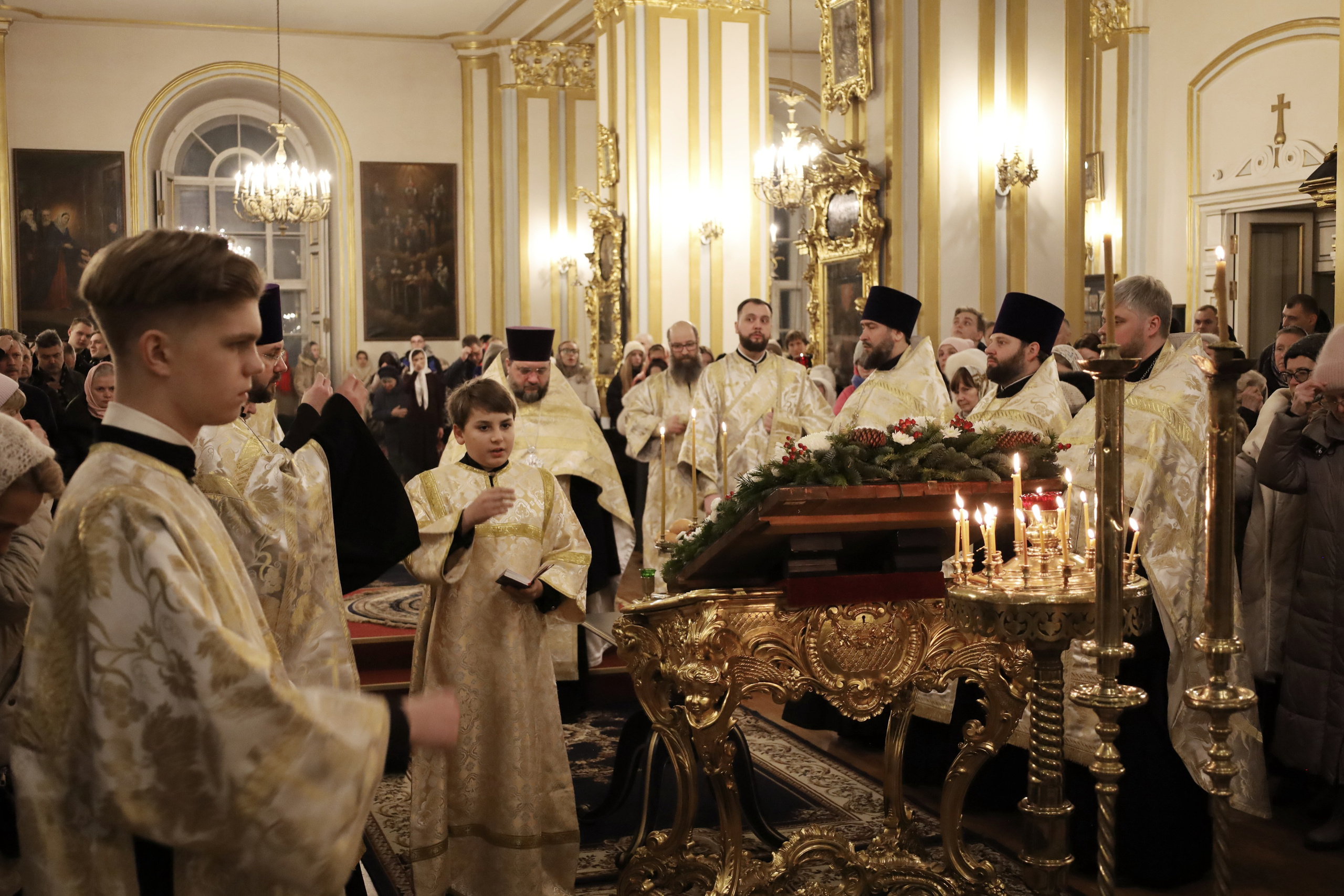 НАВЕЧЕРИЕ РОЖДЕСТВА ХРИСТОВА (РОЖДЕСТВЕНСКИЙ СОЧЕЛЬНИК). НИКОЛО-БОГОЯВЛЕНСКИЙ МОРСКОЙ СОБОР