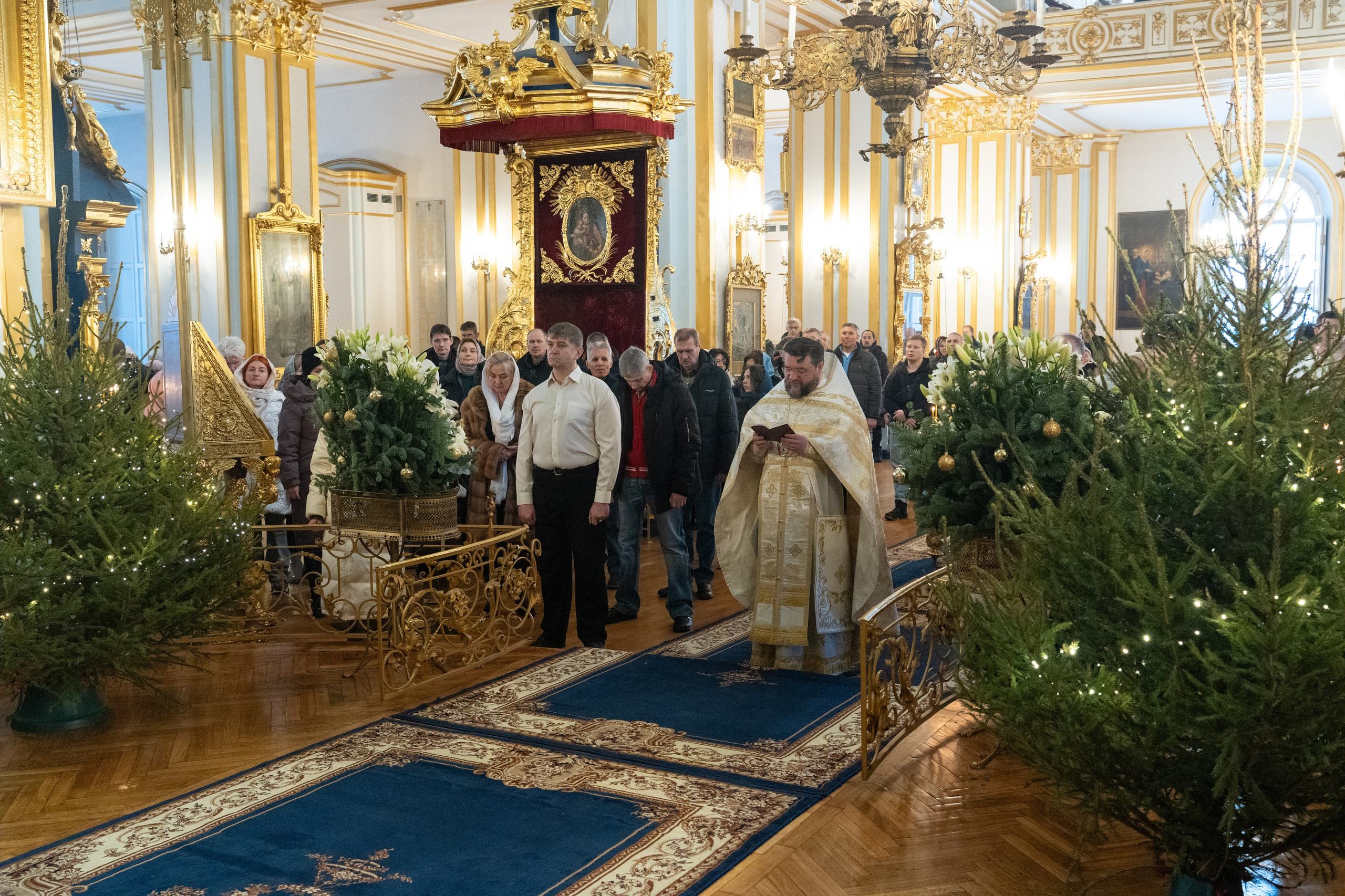 Неделя 31-я по Пятидесятнице, по Рождестве Христовом. Попразднство Рождества Христова. Правв. Иосифа Обручника, Давида царя и Иакова. НИКОЛО-БОГОЯВЛЕНСКИЙ МОРСКОЙ СОБОР