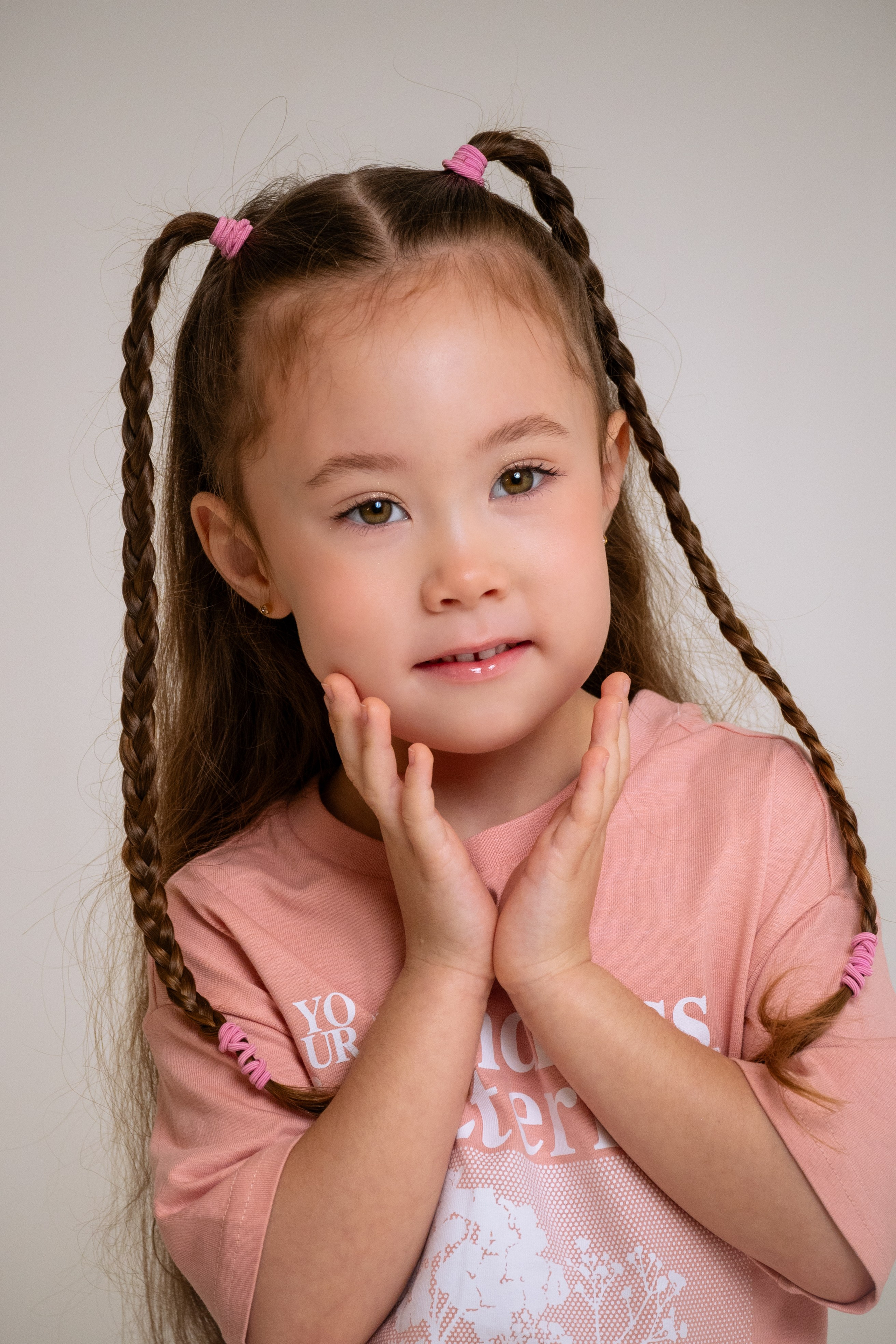 Дурнева Алиса. Model base