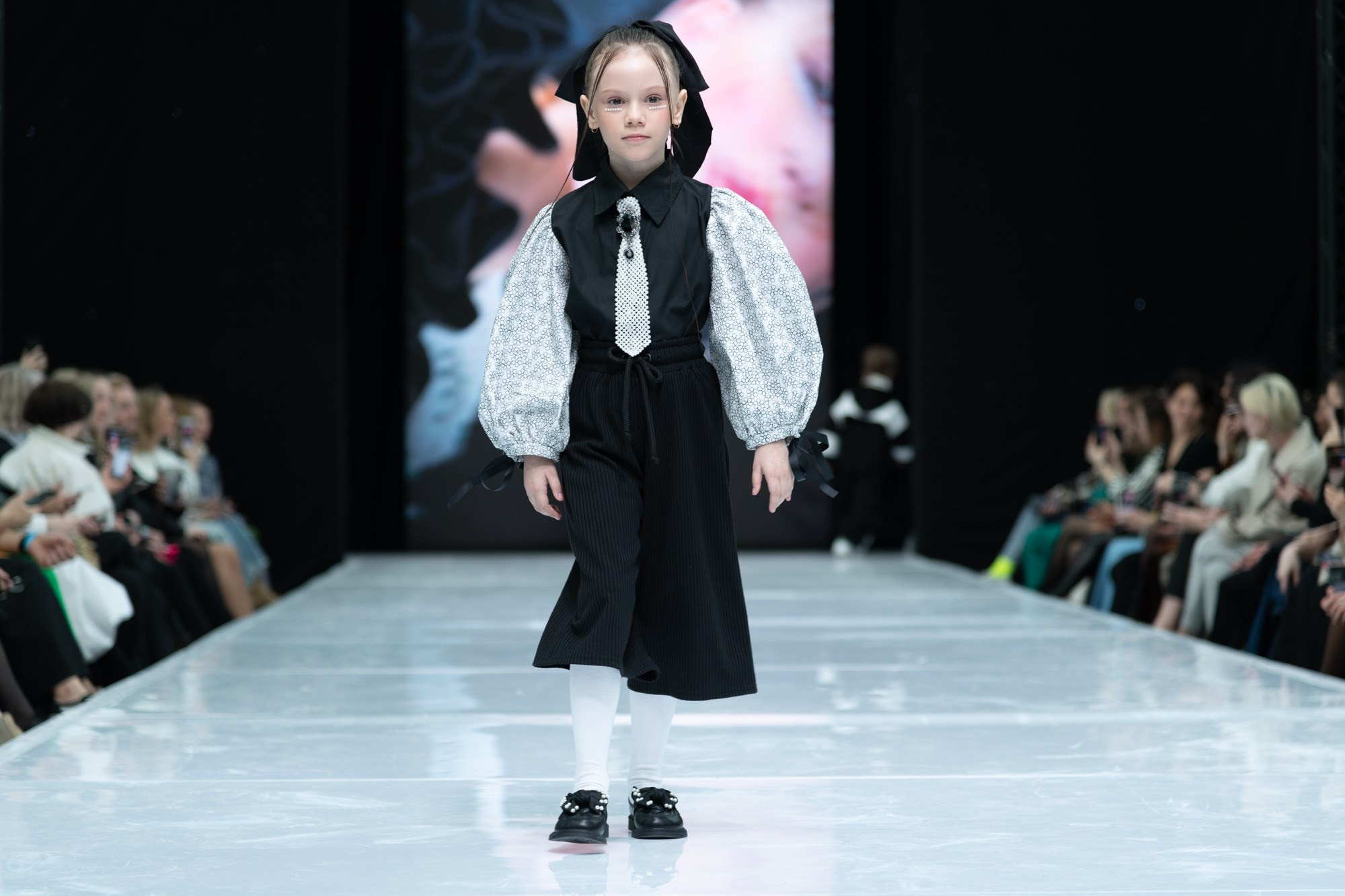 DEVUSI / 23. Sakunov Photo