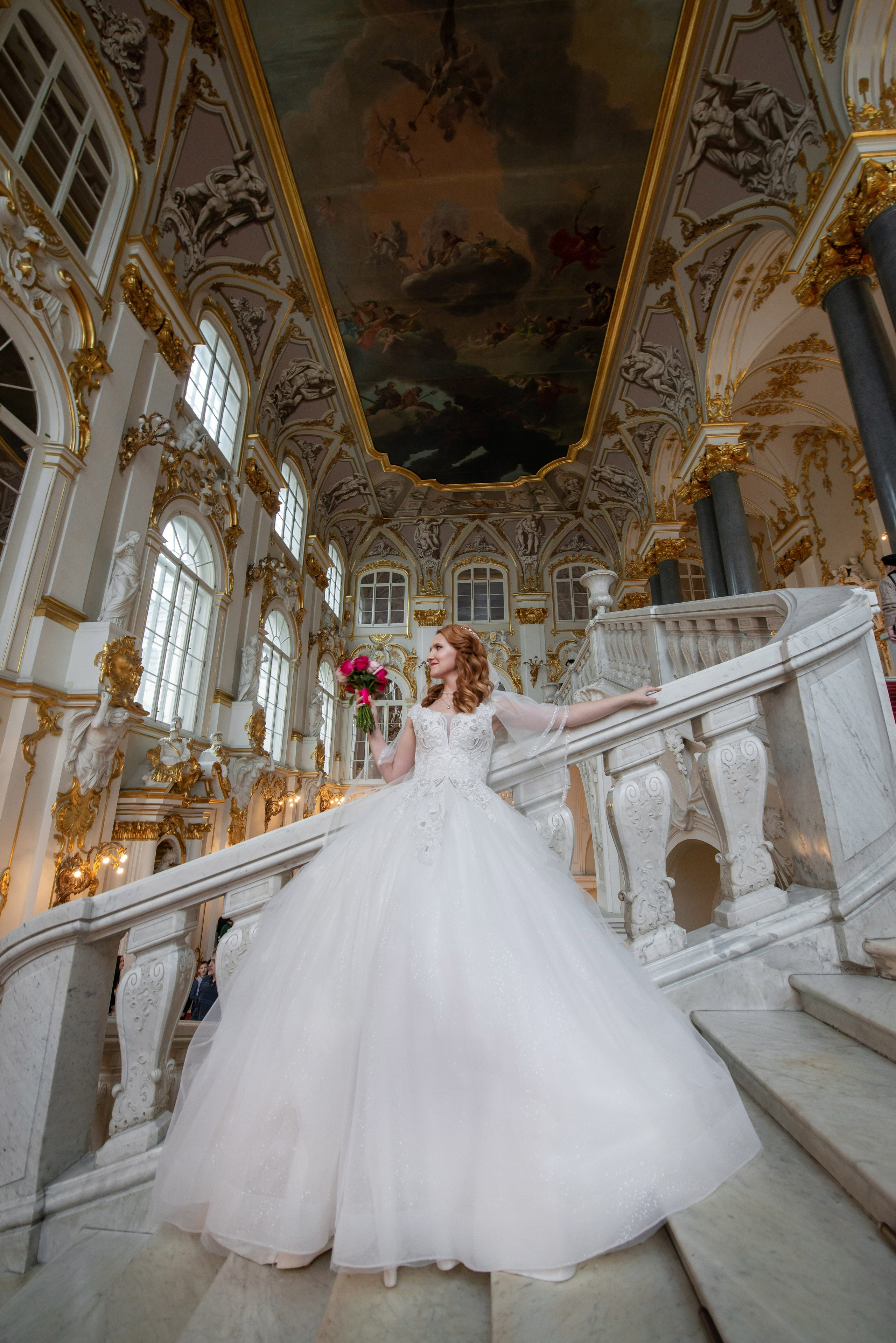 Екатерина и Алексей (свадебная фотосессия в Эрмитаже и Первом Дворце Бракосочетания на Английской набережной 28). Портретный, семейный и свадебный фотограф в Санкт-Петербурге и в Пушкине Ширяев Денис