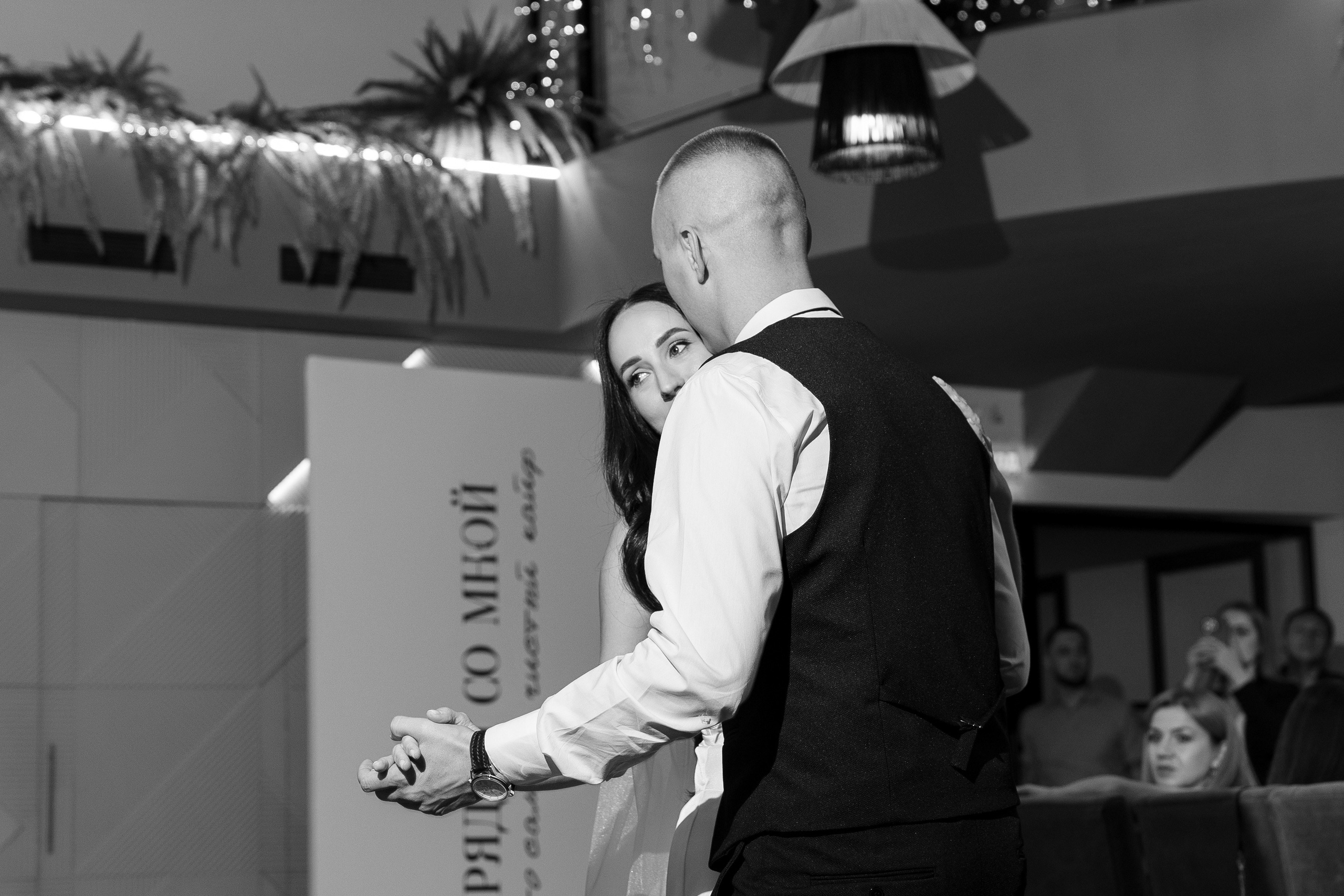 Свадебный ужин в Альбатросе. Анастасия Безуглова- свадебный фотограф в Таганроге