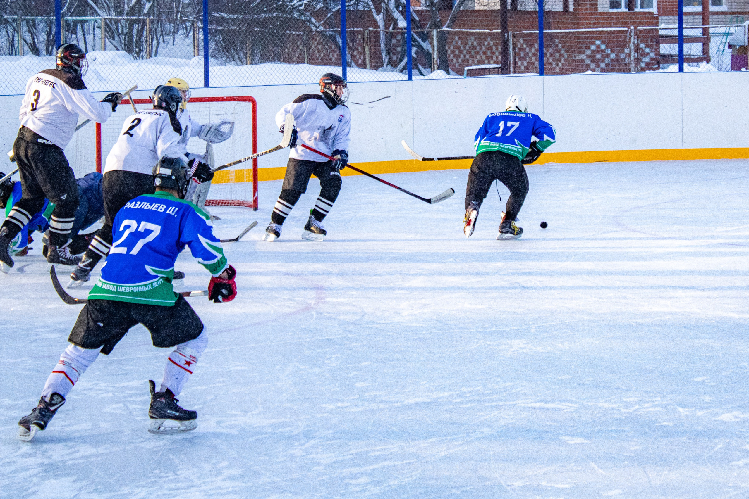 Хоккей г.п Атиг-г.п Дружинино