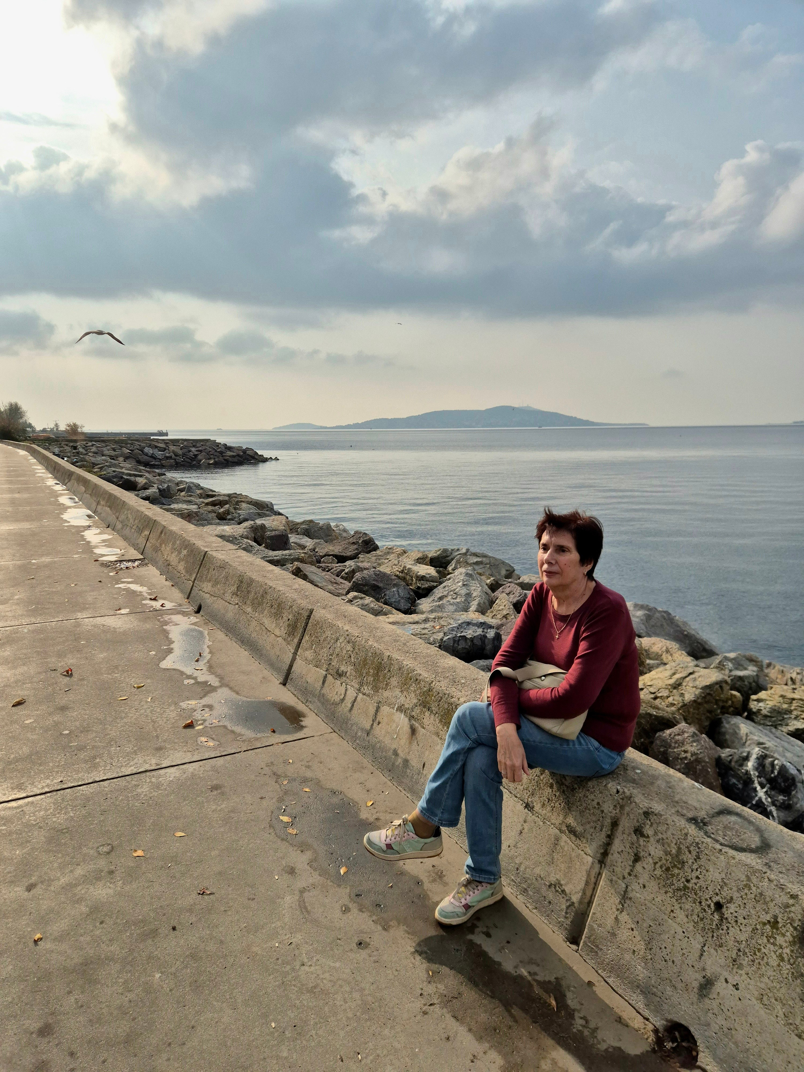 Поискали оптимальные маршруты по времени на Адалары. На мармарее до Бостанджи на азиатской стороне и оттуда корабликом оказалось самым удобным