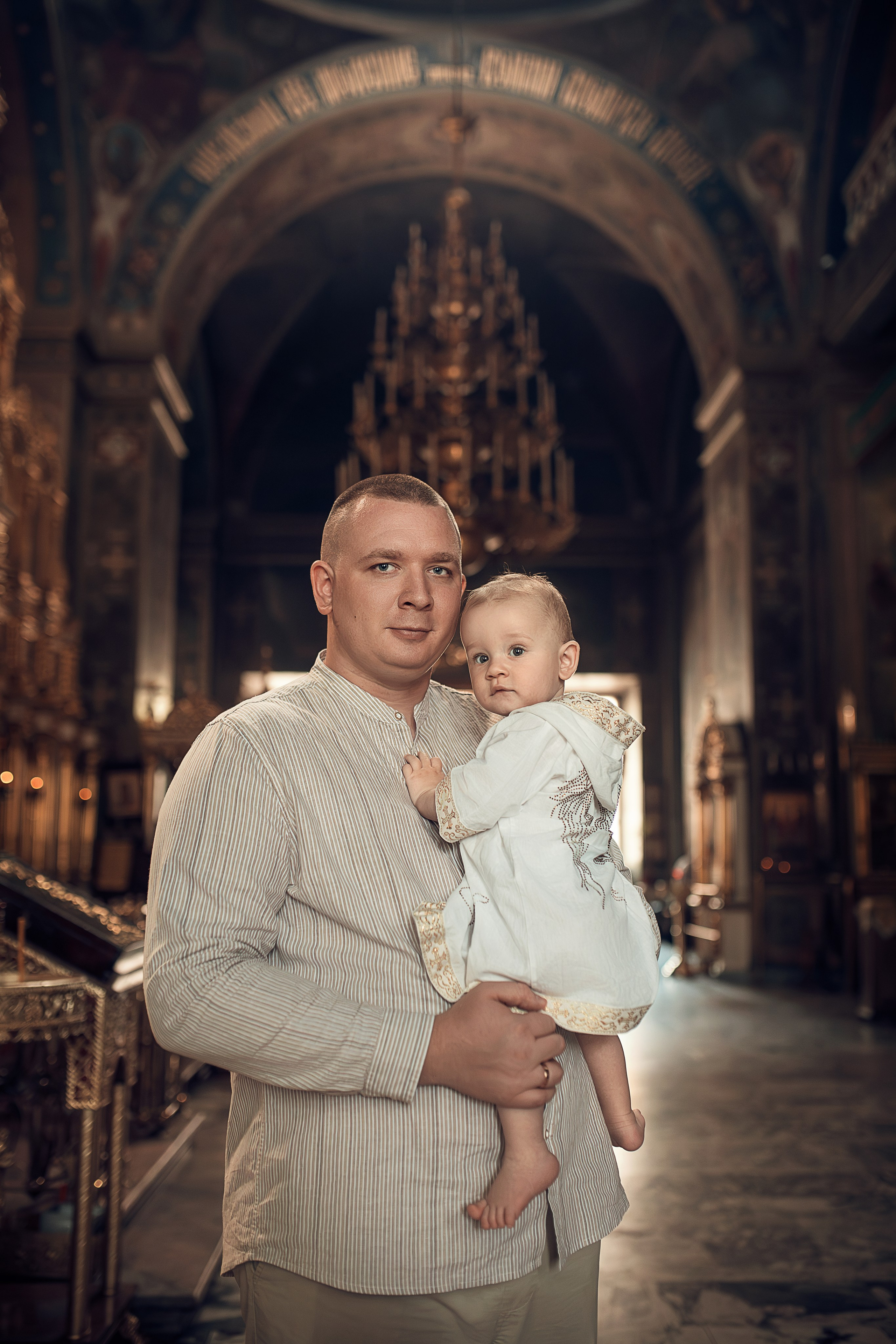 Фотосъемка крещения младенца в Москве