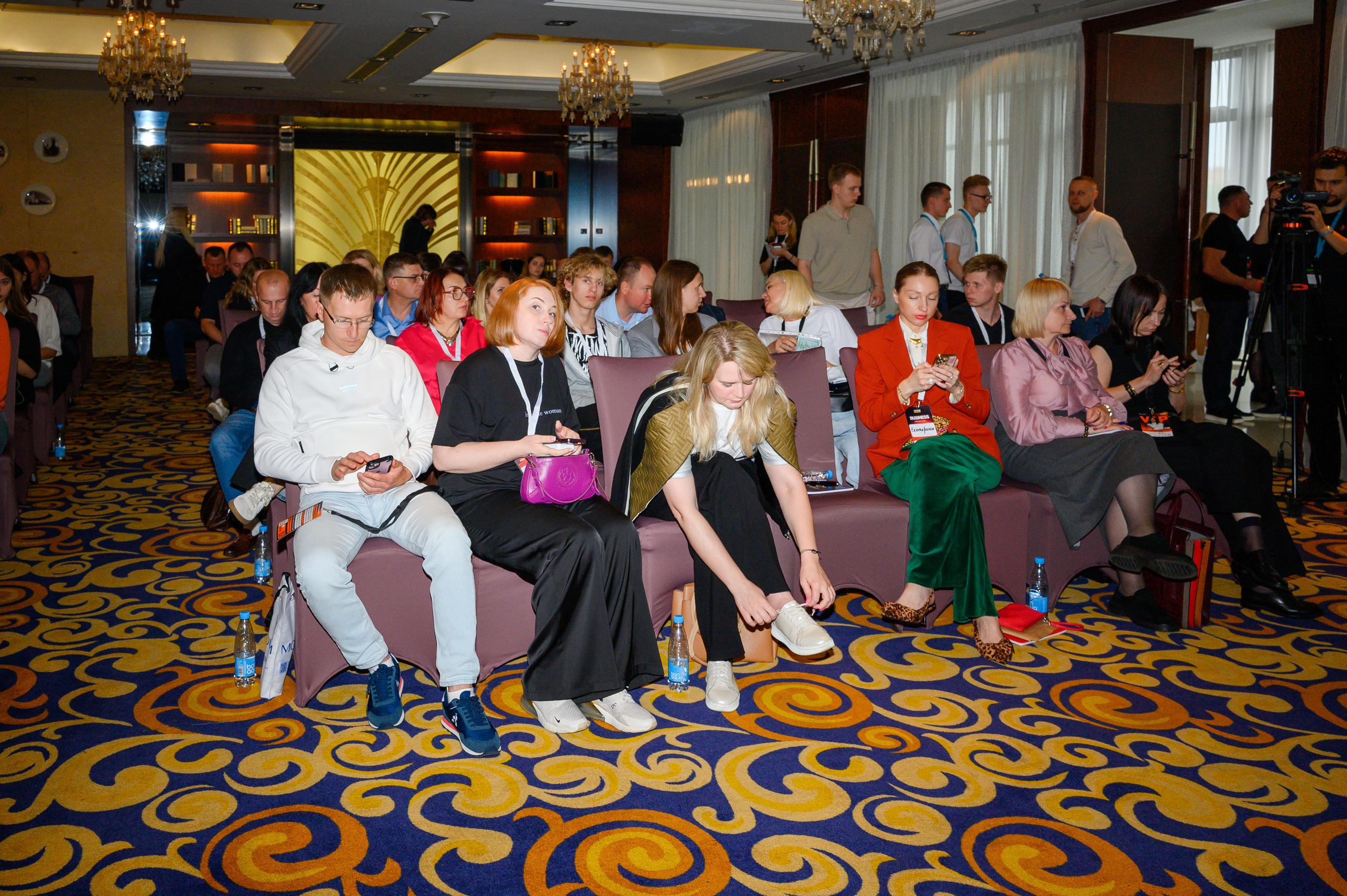 Репортажная съемка с открытия магазина. Фотоуслуги, услуги фотографа, фотографирование важных событий