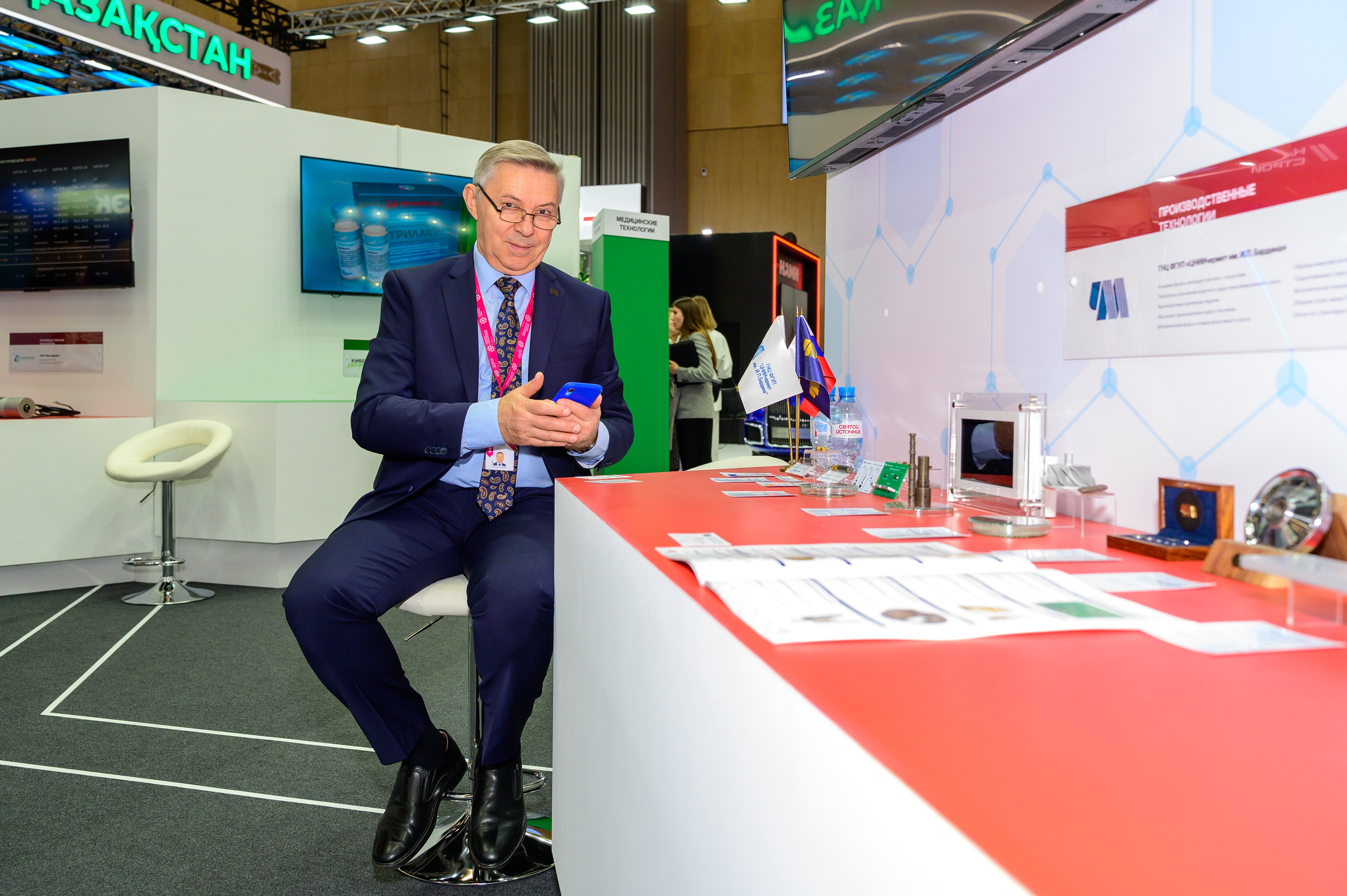 «ИННОПРОМ. Беларусь» — это международная промышленная выставка, объединяющая представителей различных отраслей промышленности, инновационных компаний, инвесторов и государственных структур. Это уникальная платформа для обмена опытом, внедрения новых идей и технологий, что способствует повышению актуальности отрасли и развитию сотрудничества между странами.#БольшаяпромышленнаянеделявМинске @belexpo_by@ph.andrey_puhach #bigindustrialweek #bigindustrialwee