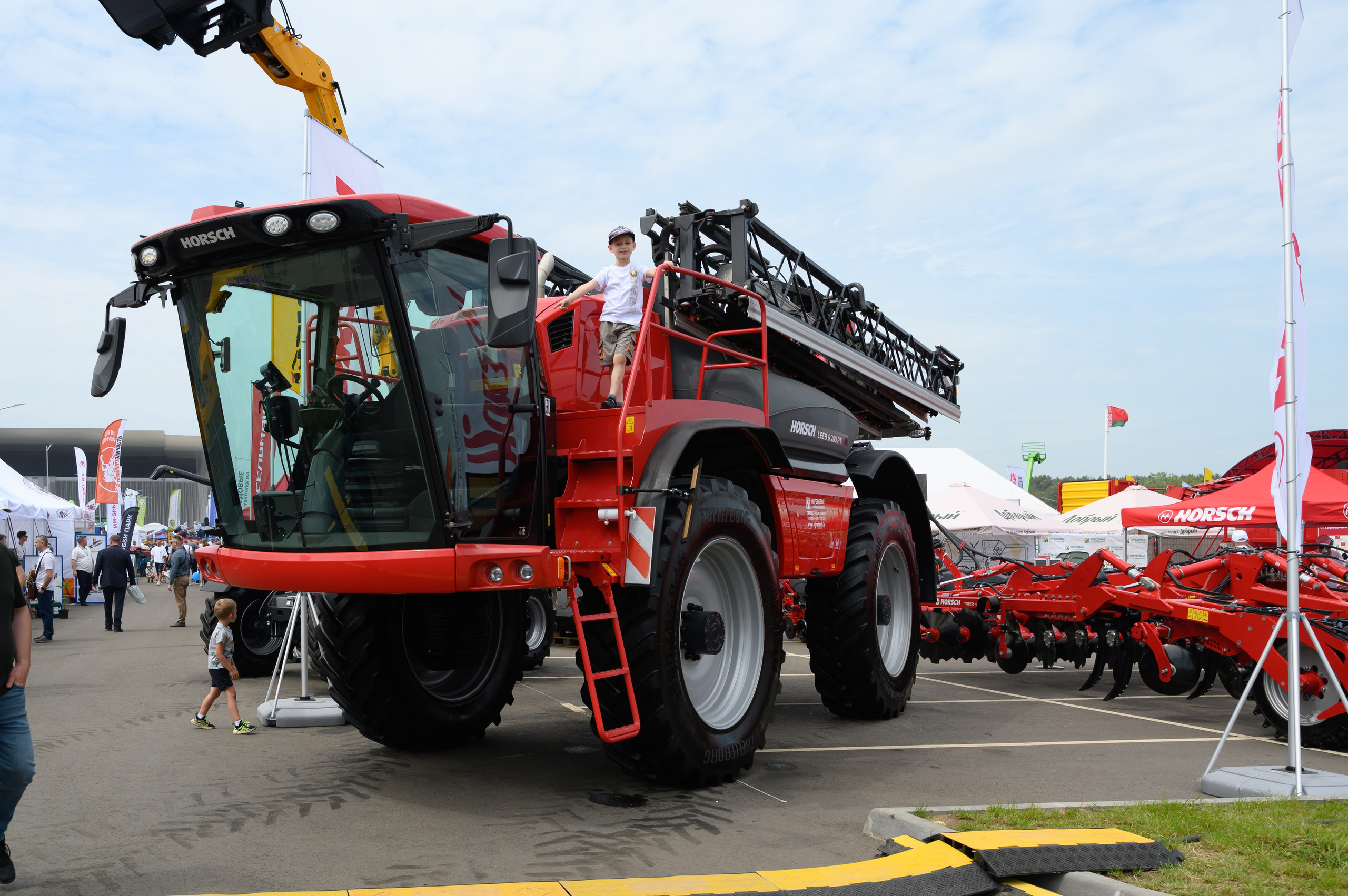 Агровыставка. Фотоуслуги, услуги фотографа, фотографирование важных событий