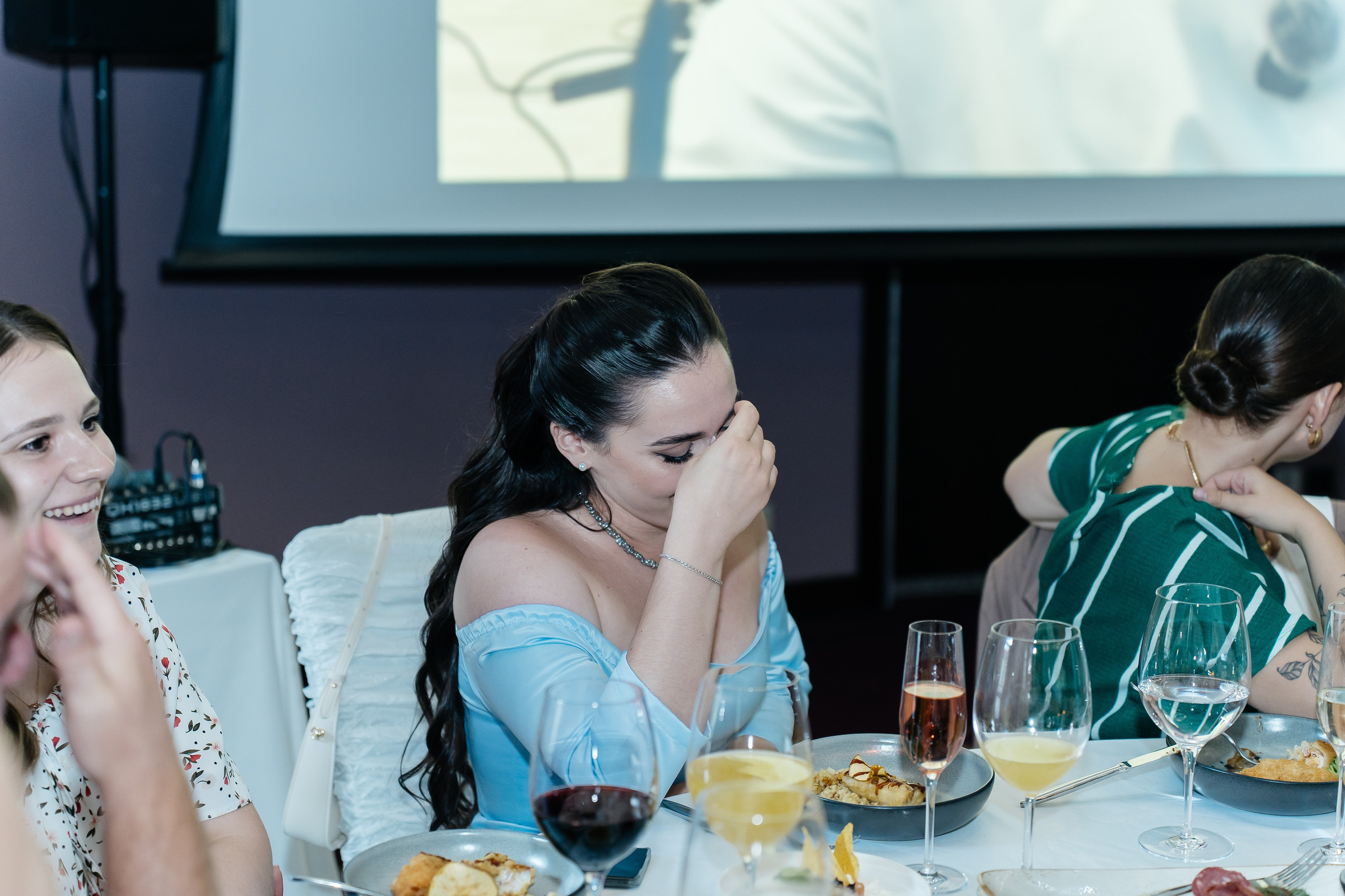 City Center. Для тех, кто не ждёт удачи, а создаёт её. Каждая фотосессия — это твой момент, твой стиль, твой успех. 📸